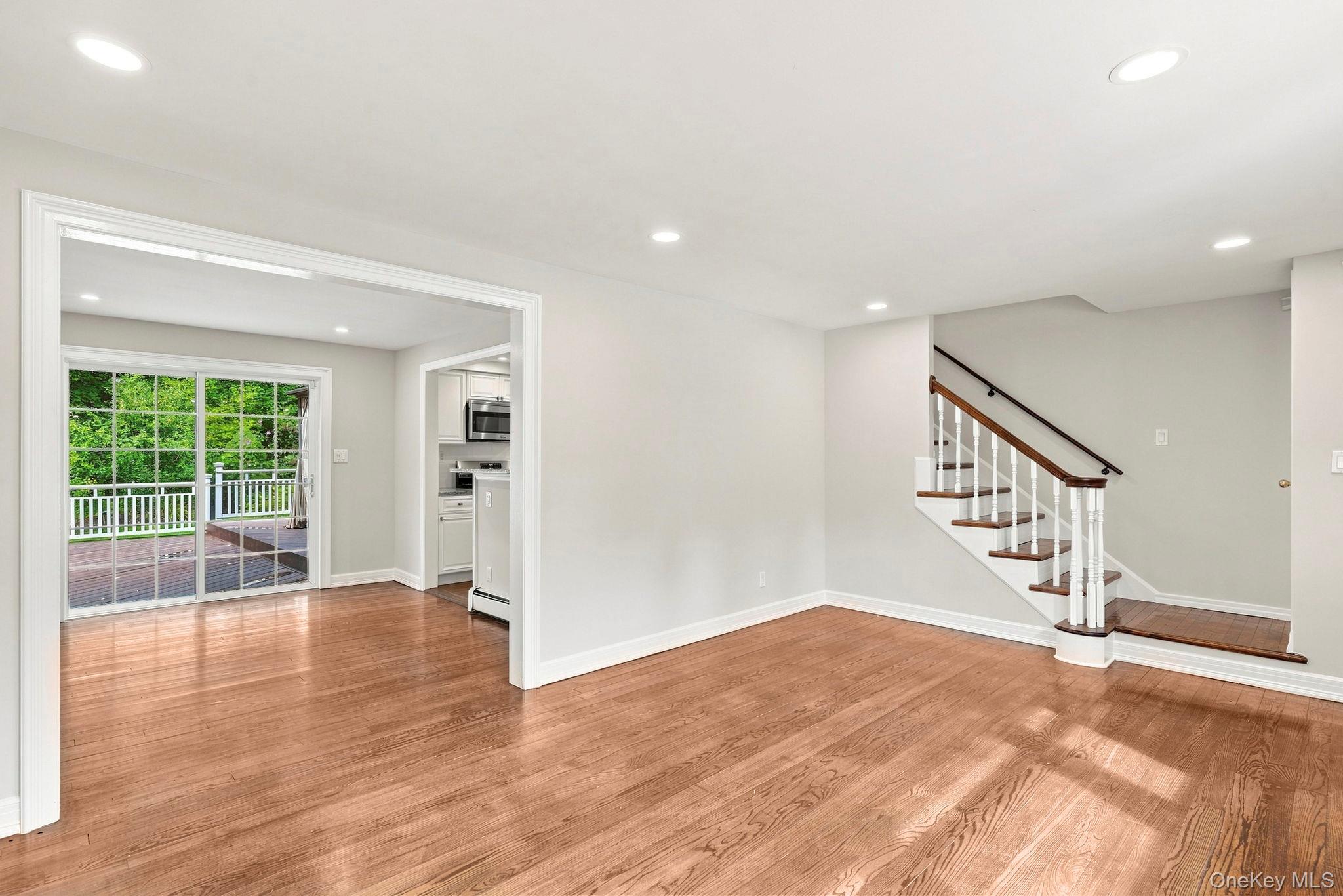 25 Greenvale Circle Property Photo 4