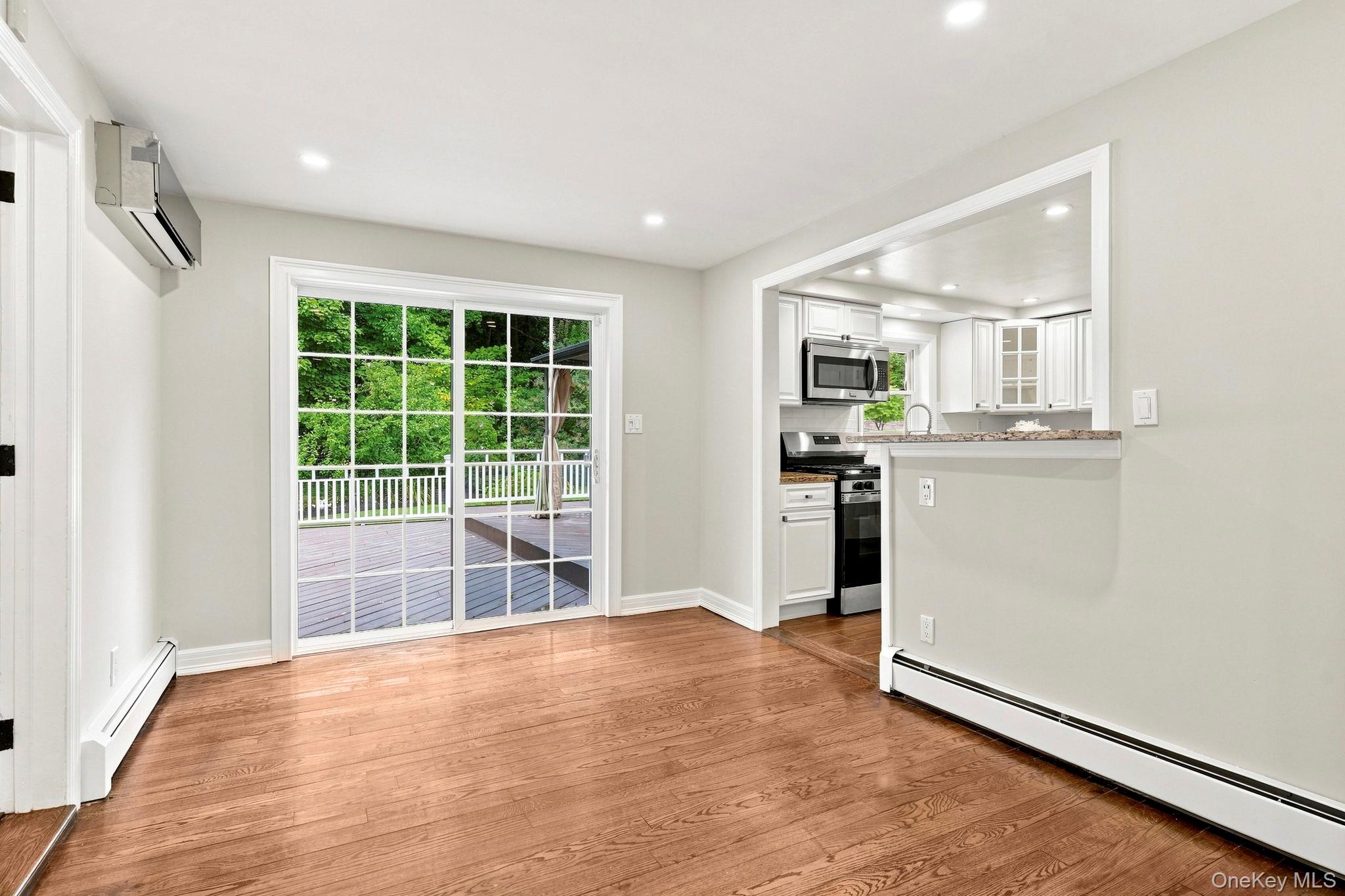 25 Greenvale Circle Property Photo 6