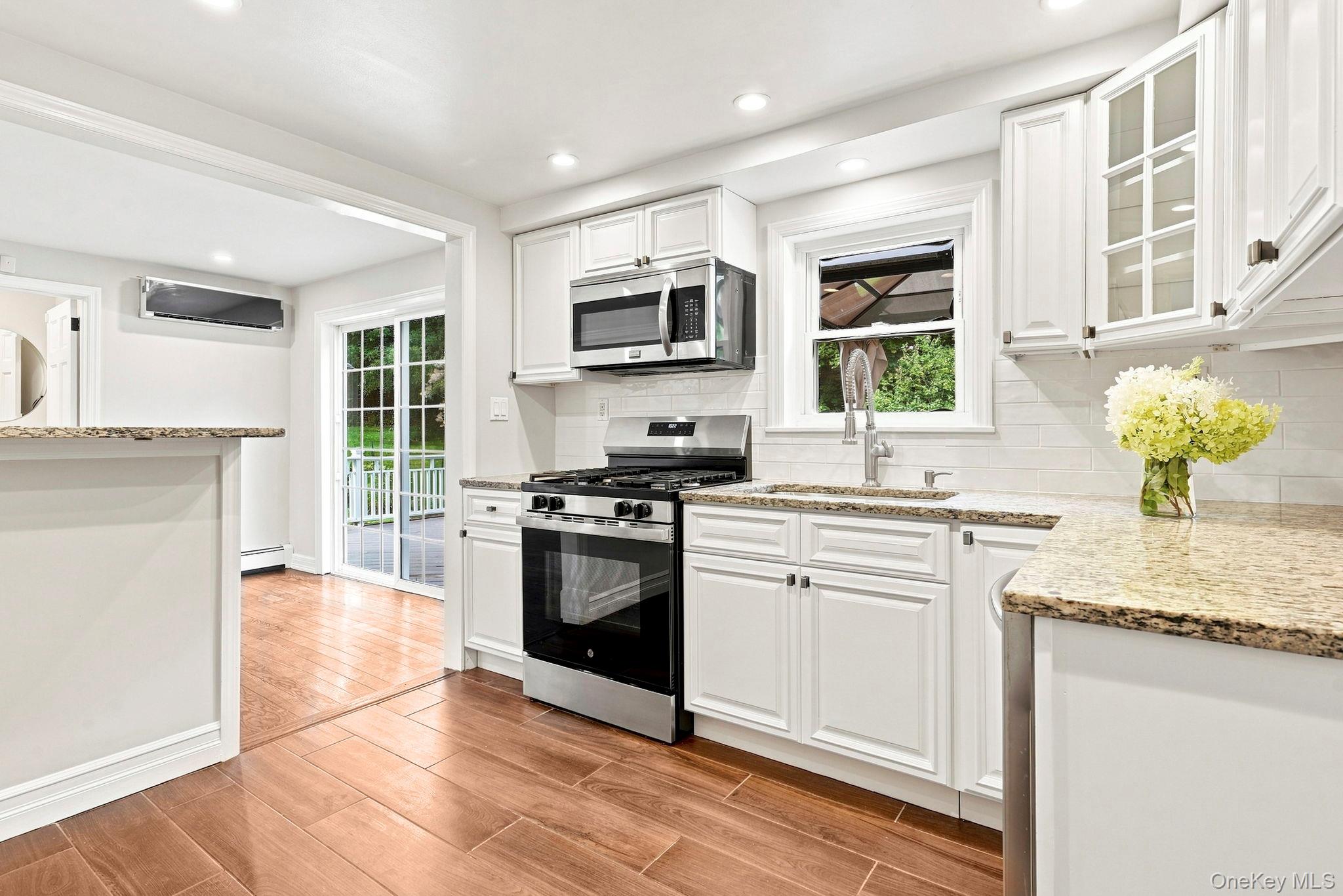 25 Greenvale Circle Property Photo 9
