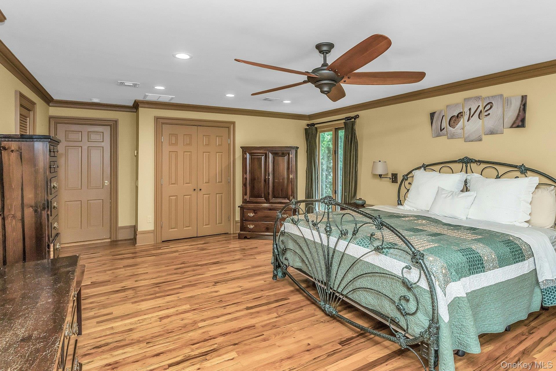 189 Lodge Avenue Property Photo 21
