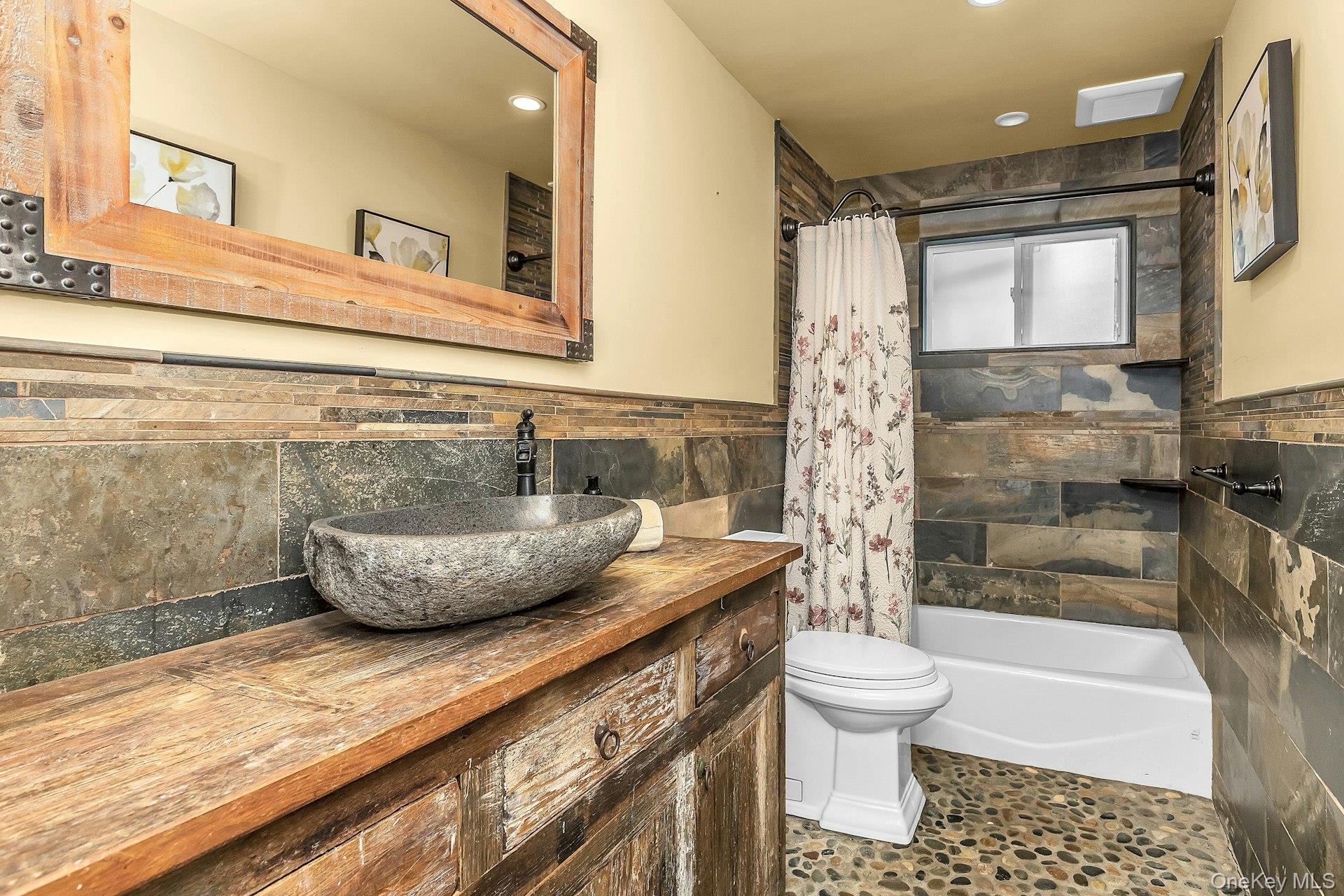 189 Lodge Avenue Property Photo 27