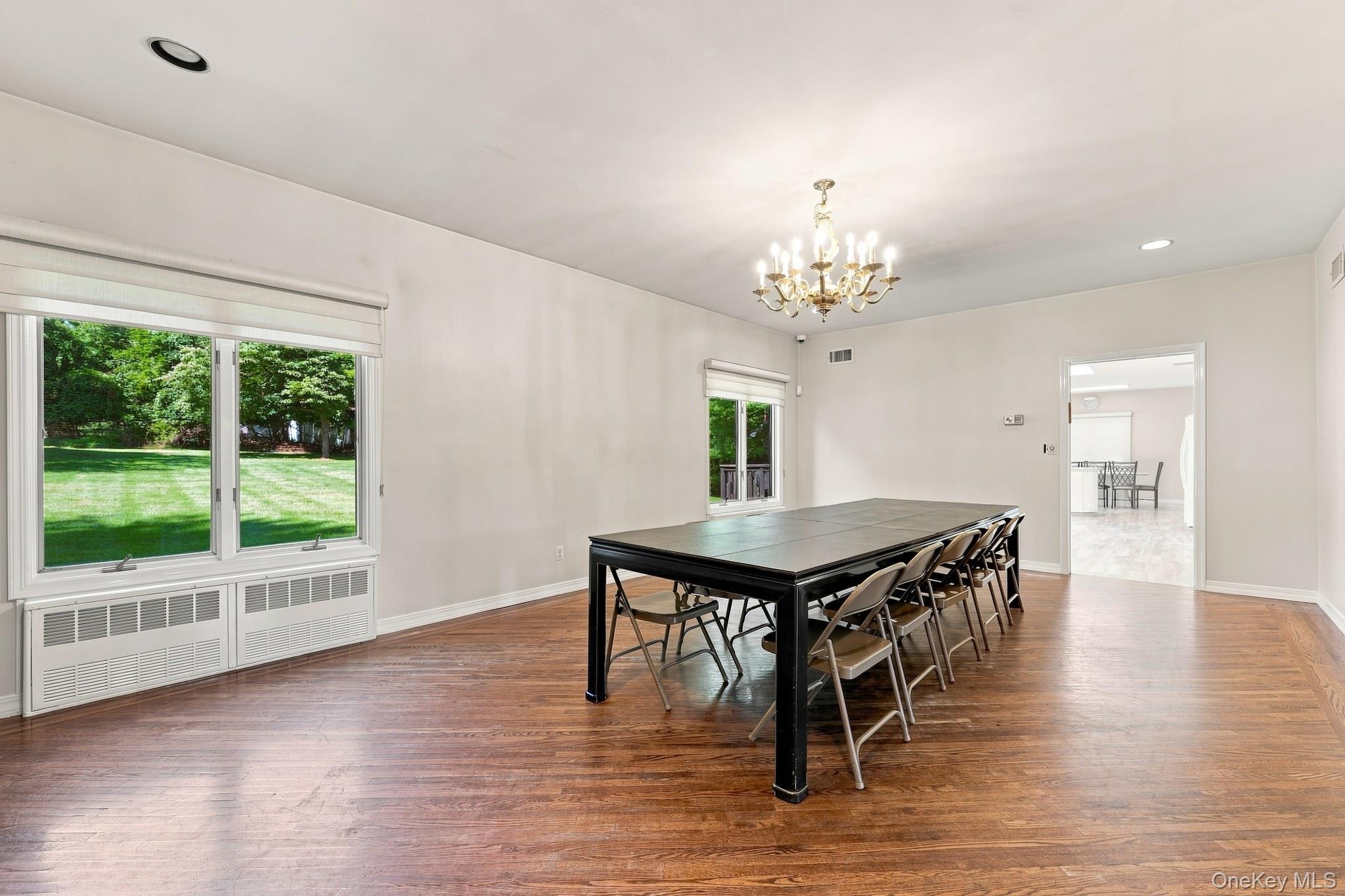 306 S Grandview Avenue Property Photo 8