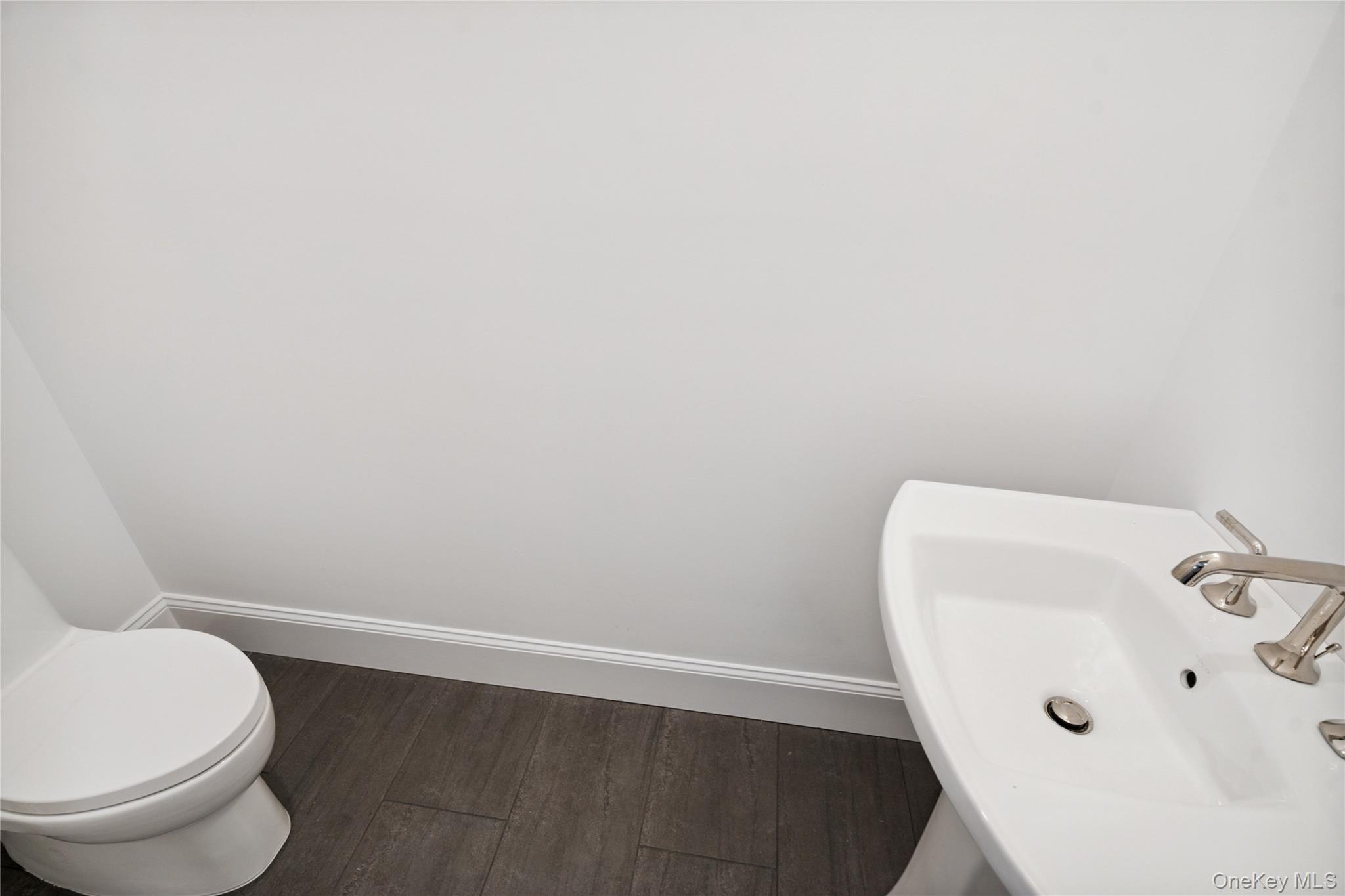 44 Plainview Road Property Photo 18