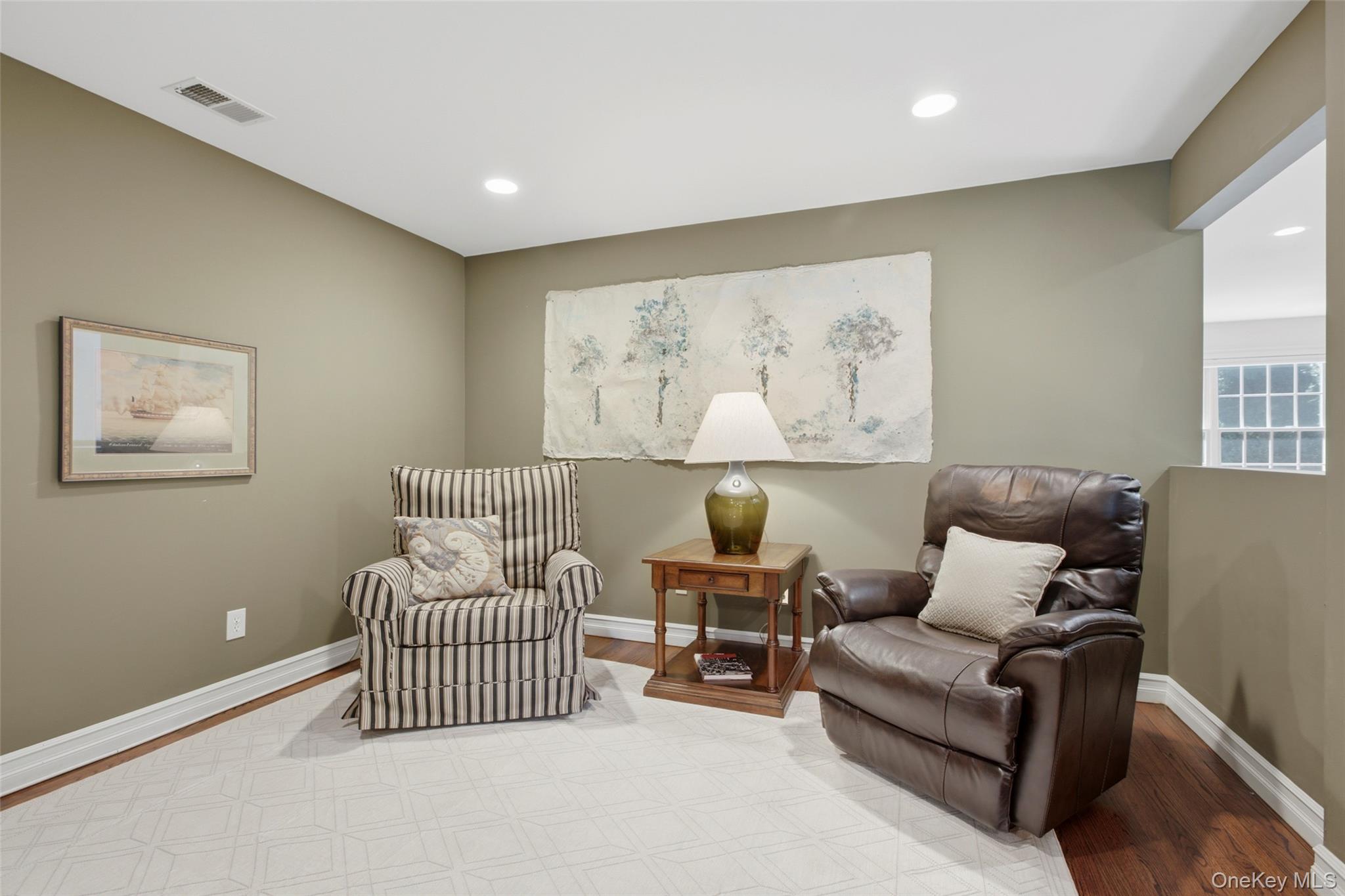 2 Emilys Way Property Photo 27