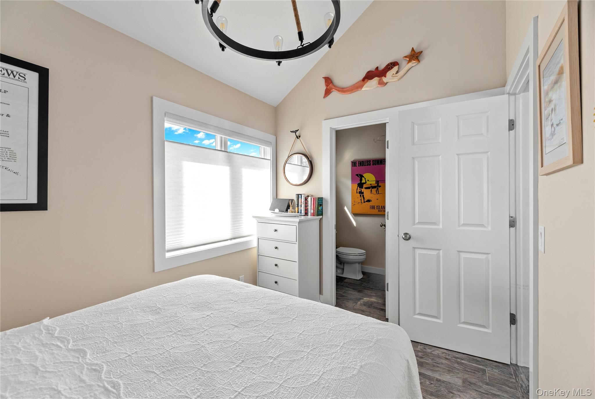 306 Wilmot Road Property Photo 9
