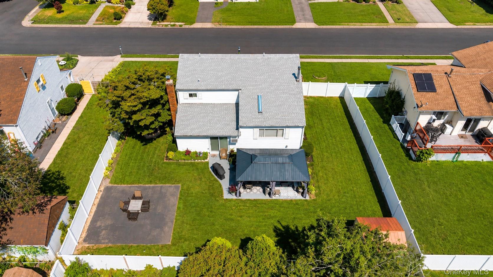 164 Bark Avenue Property Photo 3