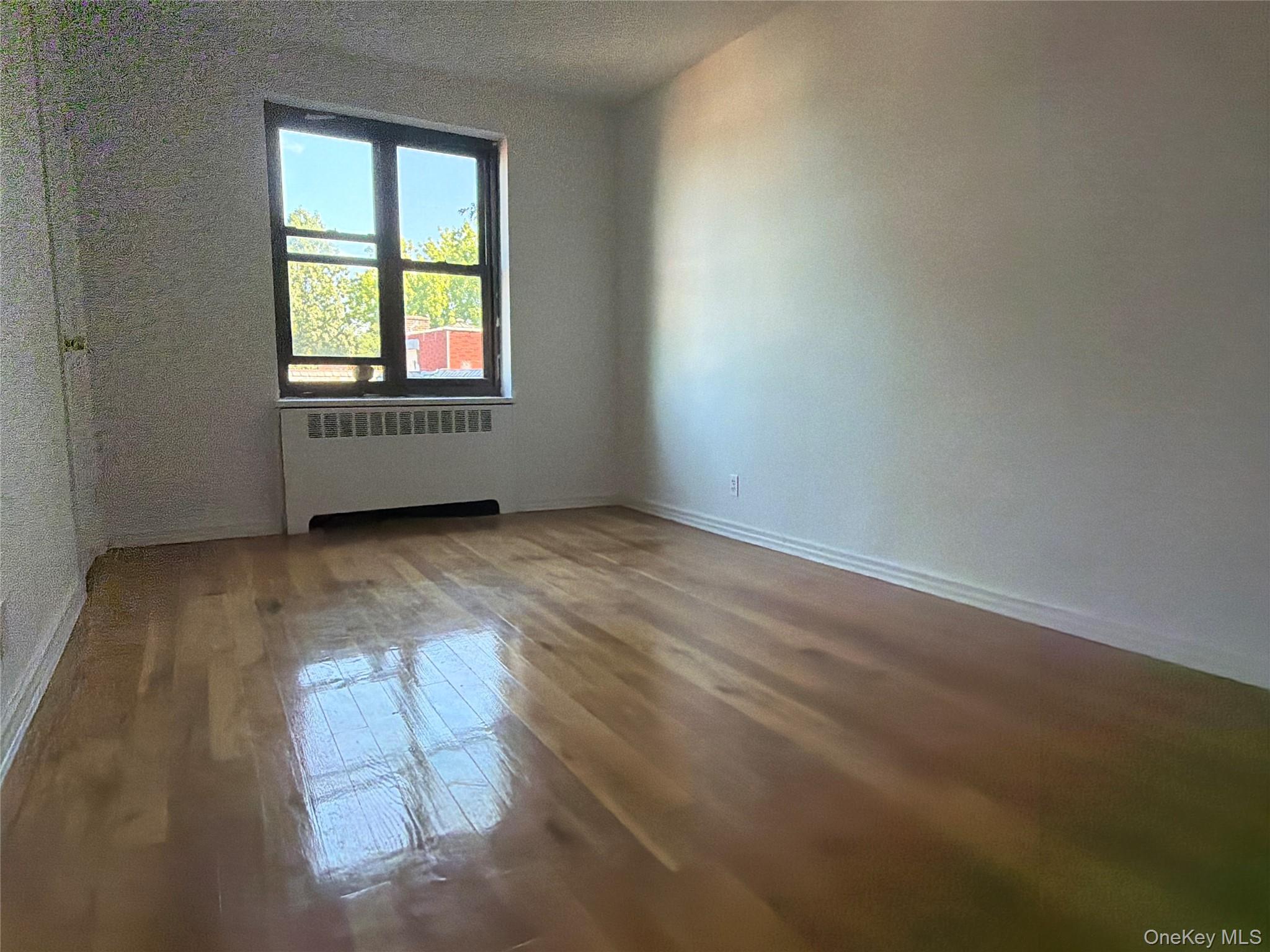 21 Schenck Avenue 2ac Property Photo 5