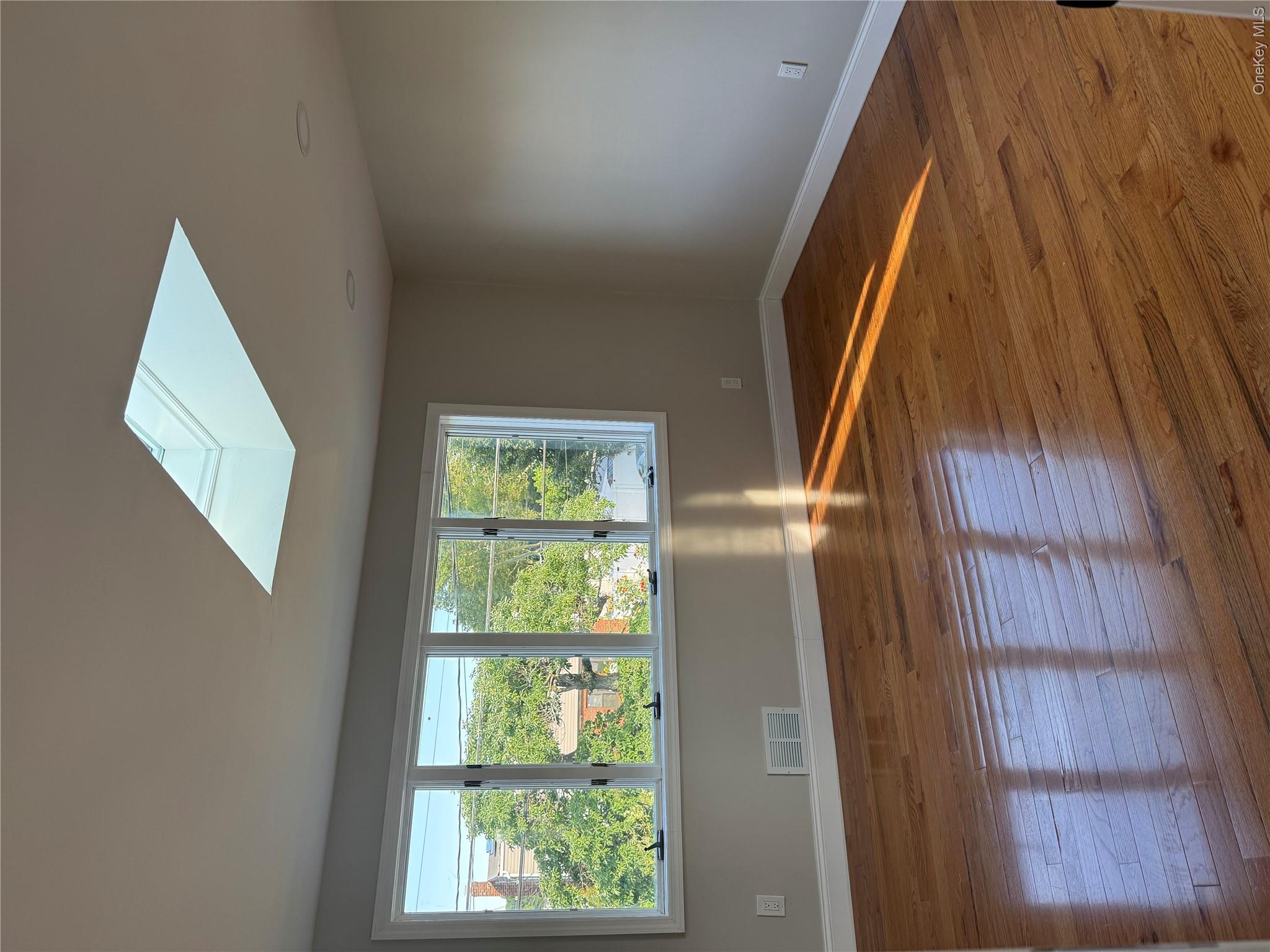 245 Stone Street Property Photo 5