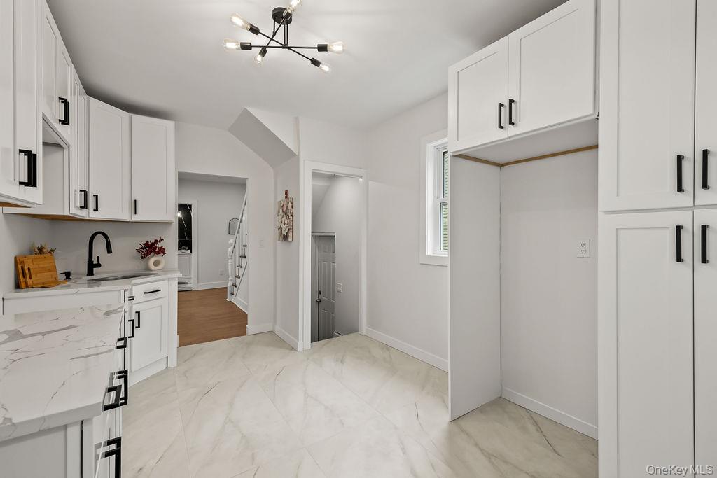 18 Anna Street Property Photo 15