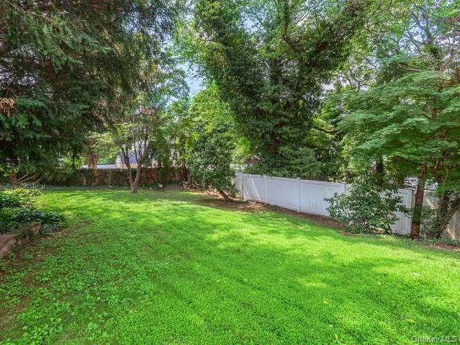 3 Woodland Avenue Property Photo 27
