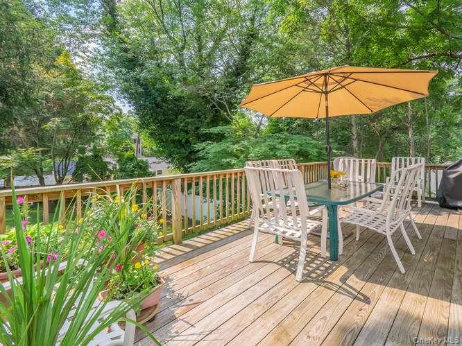 3 Woodland Avenue Property Photo 29