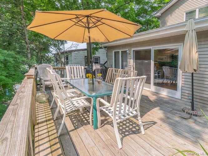 3 Woodland Avenue Property Photo 30