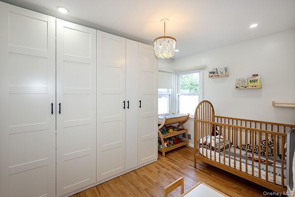 269 N Suffolk Avenue Property Photo 18