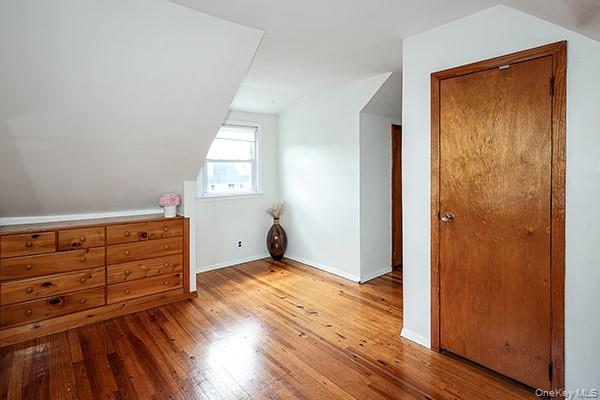 269 N Suffolk Avenue Property Photo 23