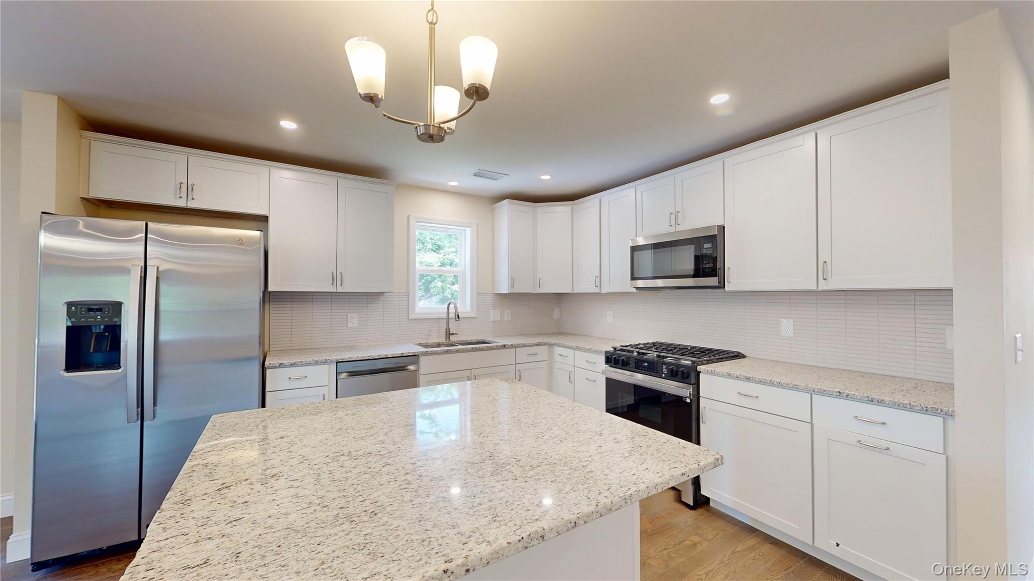 620 Homestead Avenue Property Photo 10