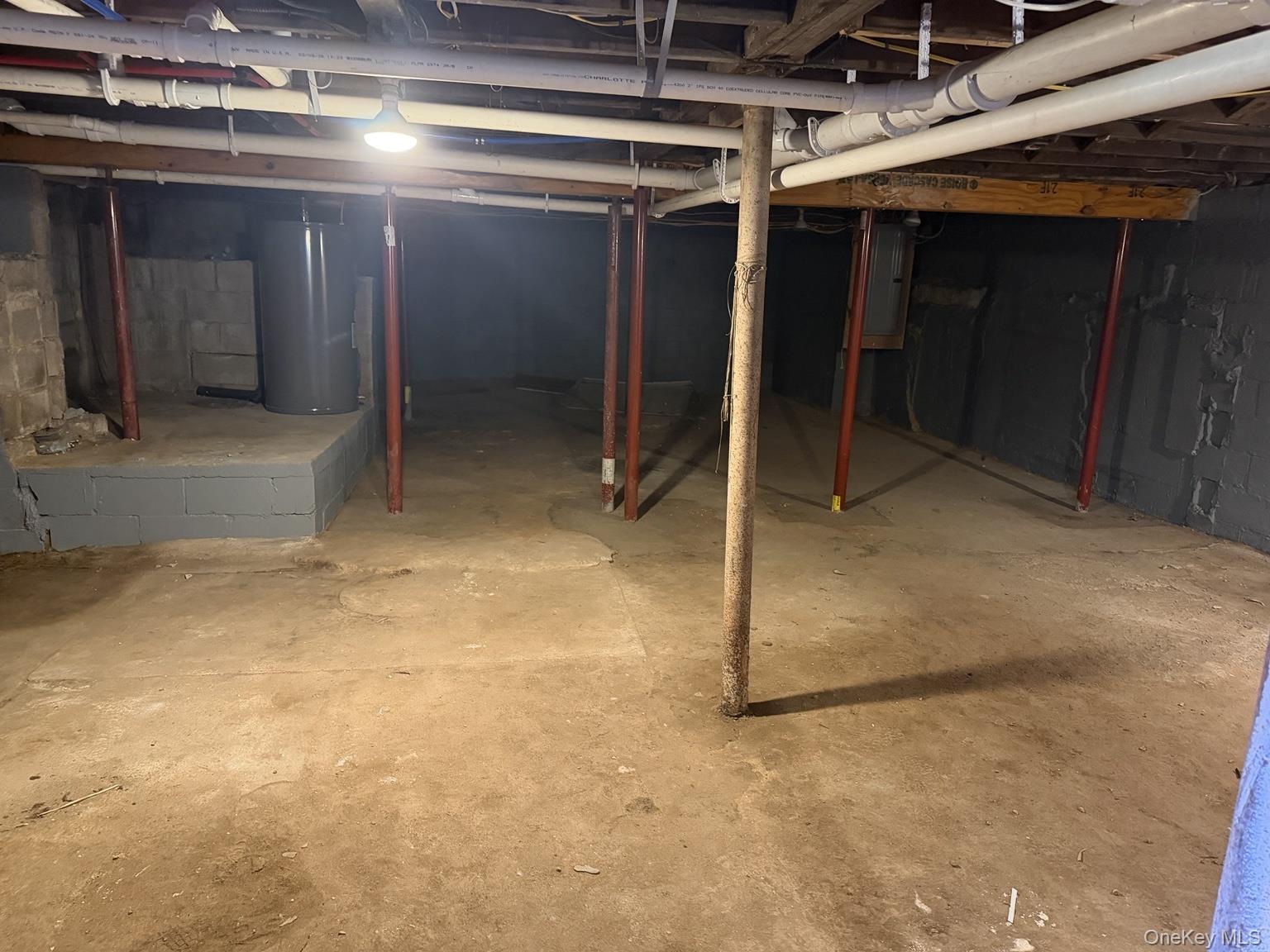 926 Hawkins Avenue Property Photo 9
