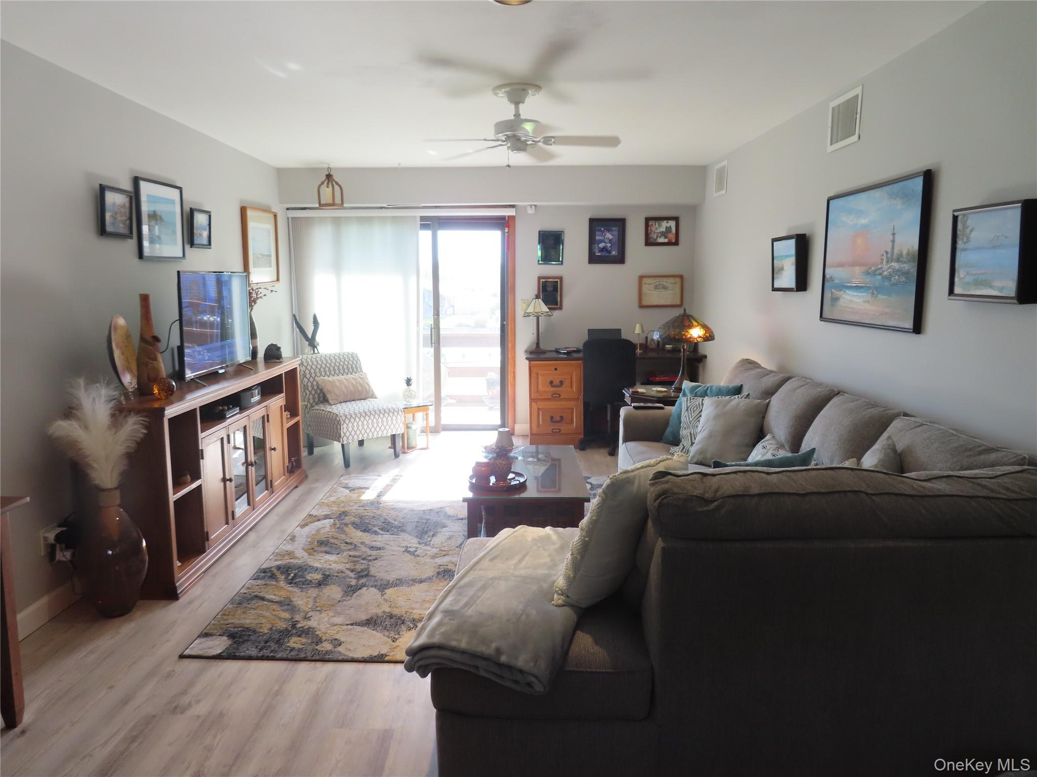 463 Mariners Way Property Photo 13