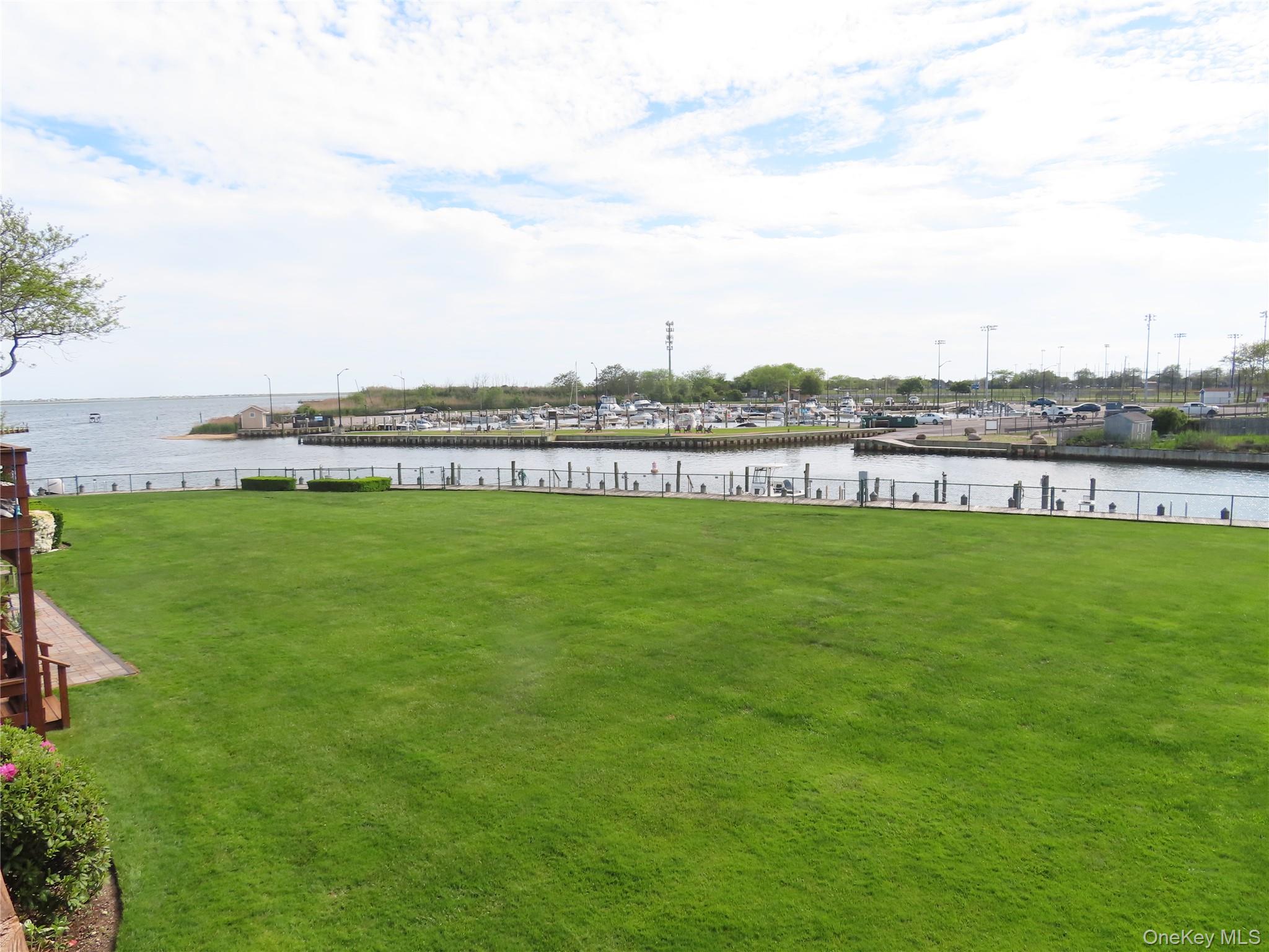 463 Mariners Way Property Photo 23