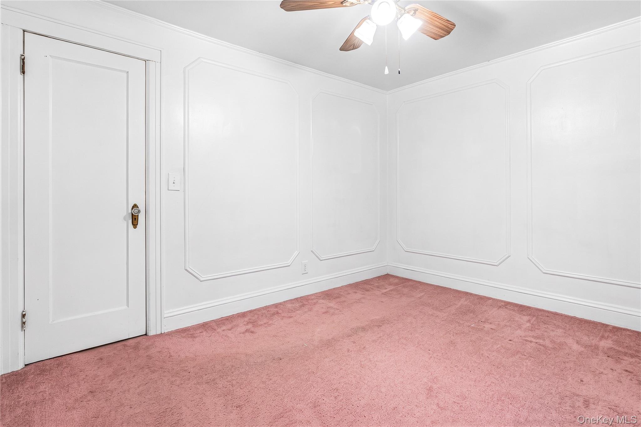 205-13 114th Drive Property Photo 5
