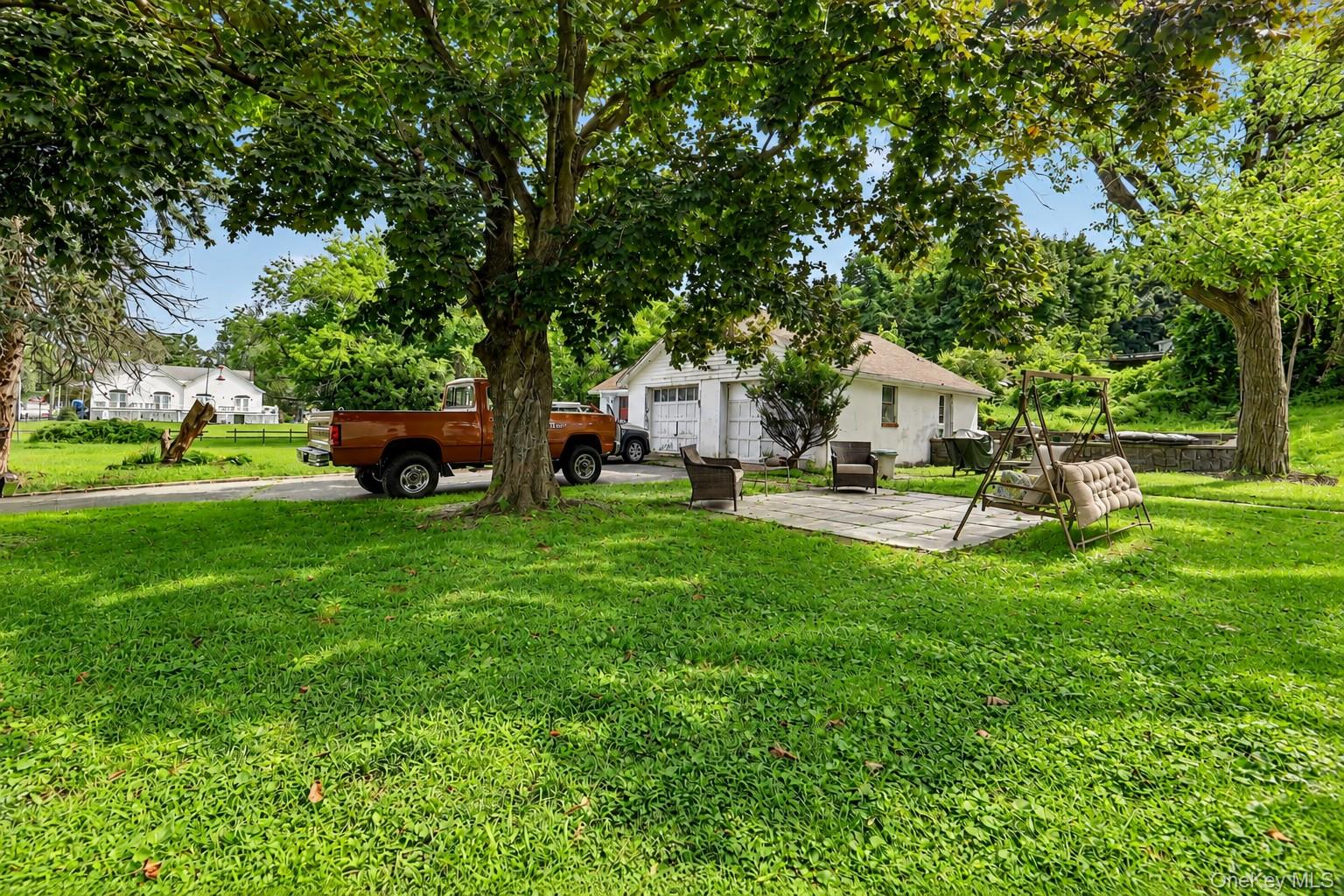 127 Highland Avenue Property Photo 2