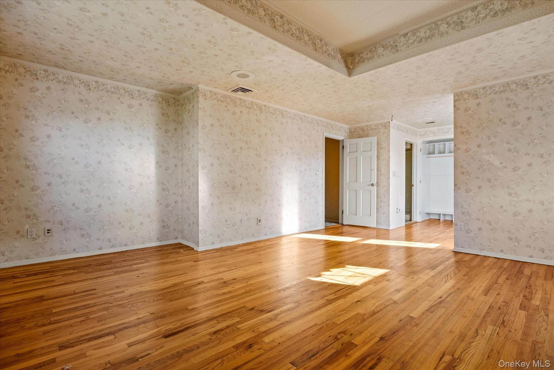 251 Perkins Avenue Property Photo 24