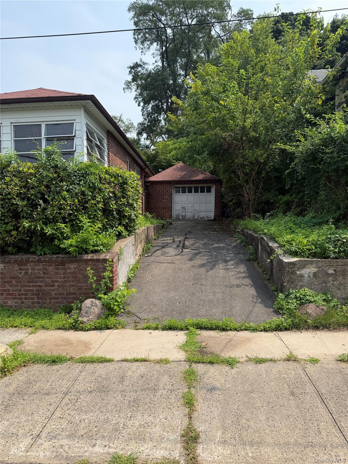 56 Hunt Avenue Property Photo 18