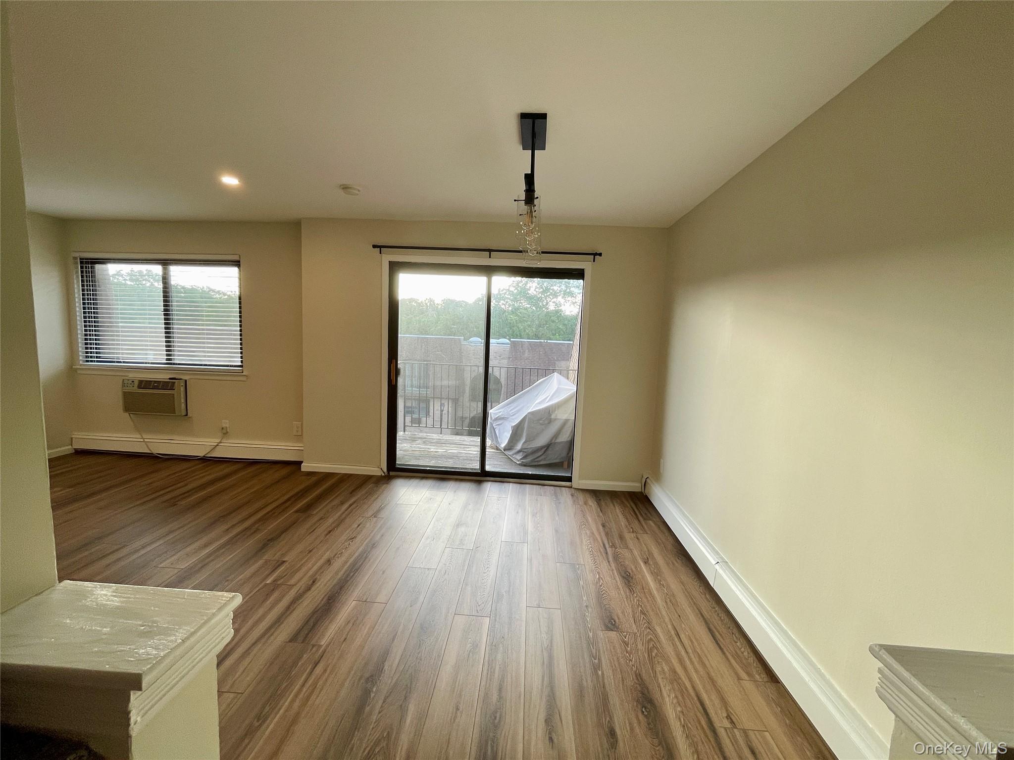 348 Central Park Avenue C9 Property Photo 4