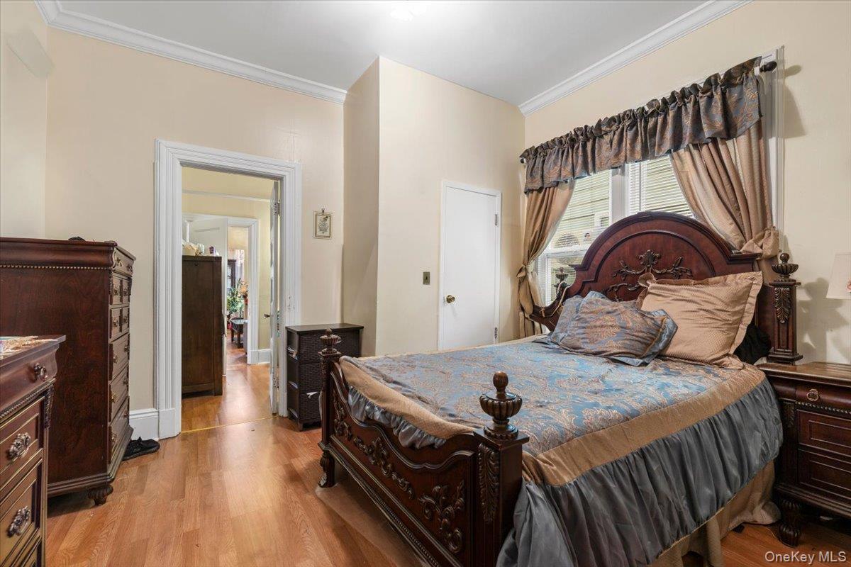 3713 Willett Avenue Property Photo 11