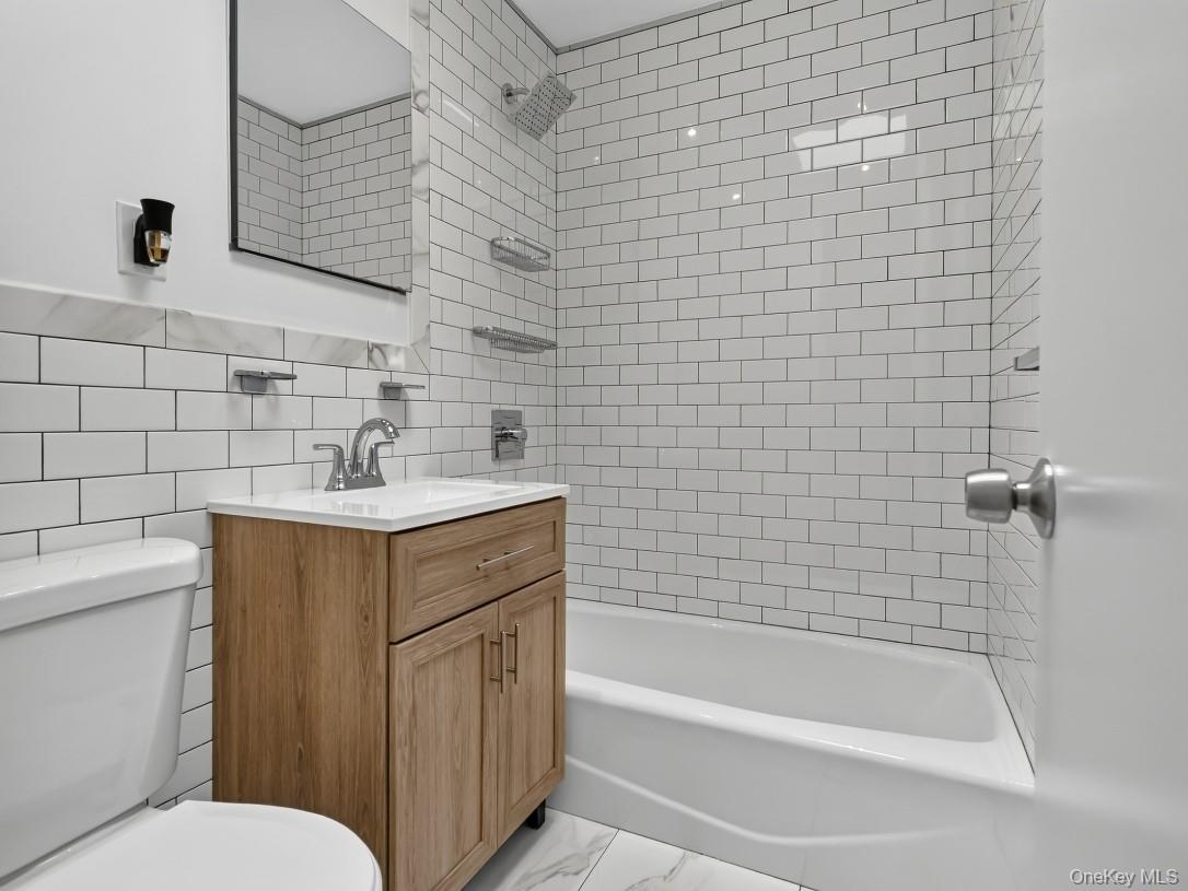 25-47 71st Street Property Photo 41