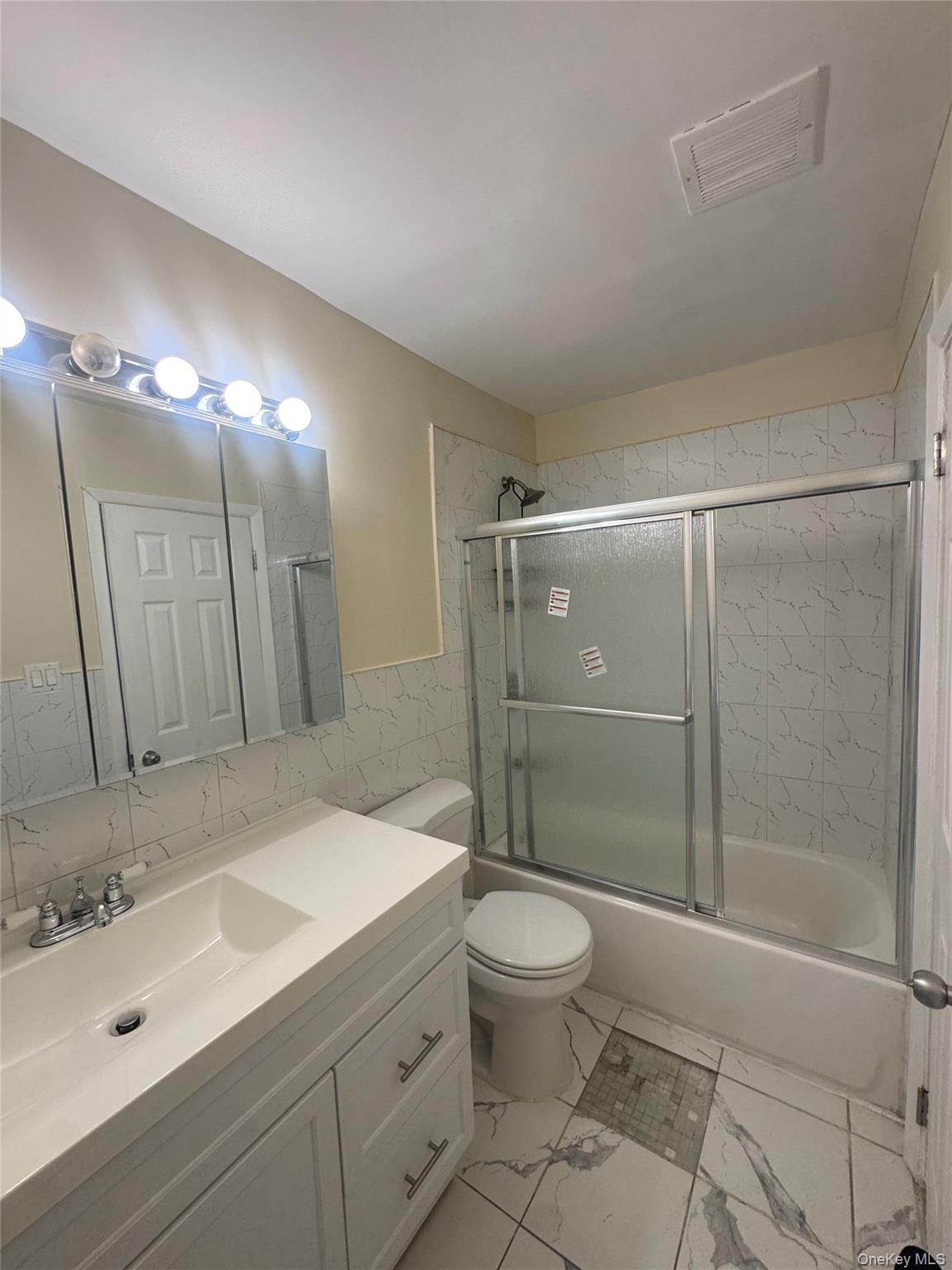 148-56 262nd Place Property Photo 7