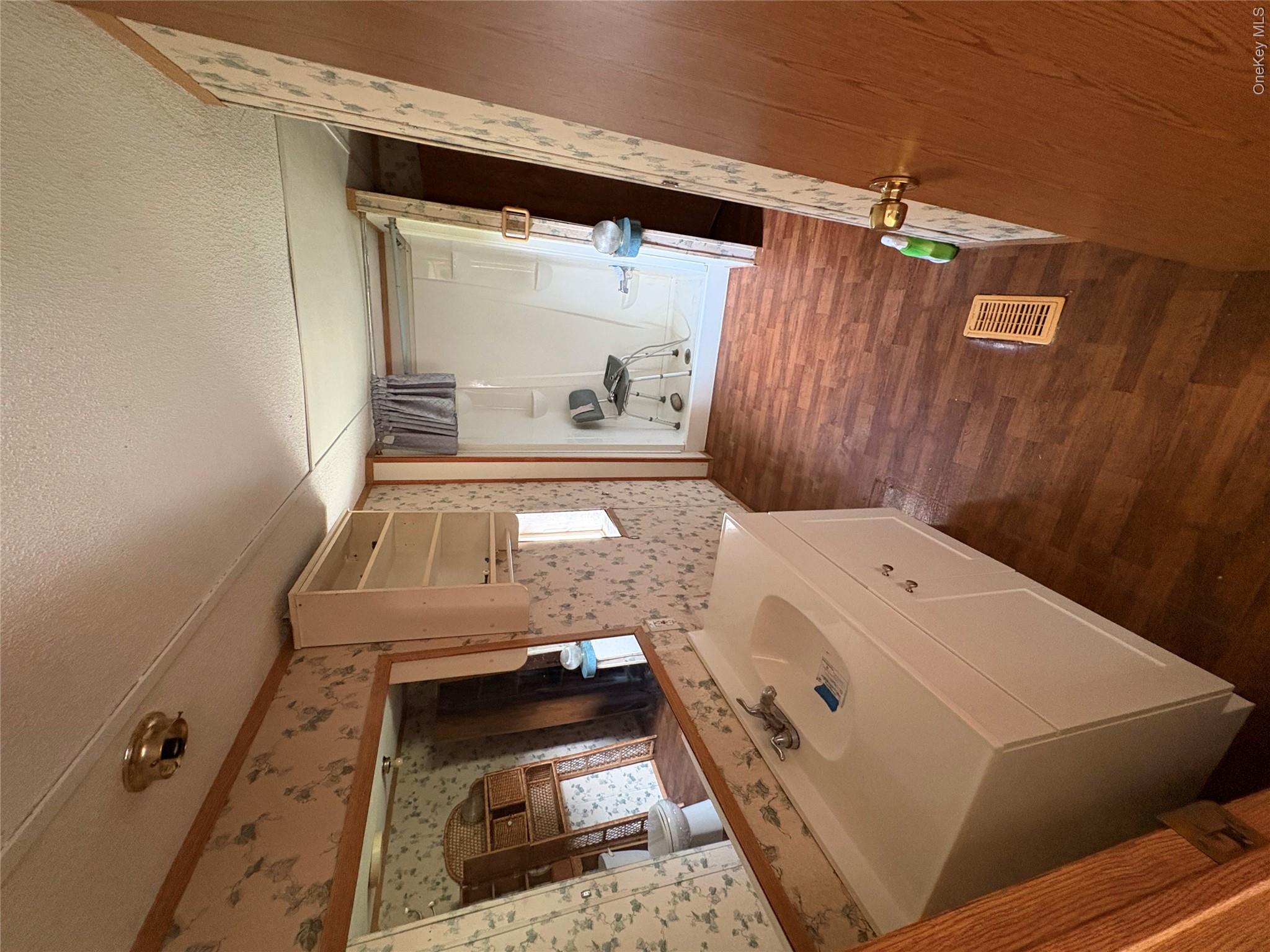 16 Ryan Road Property Photo 9
