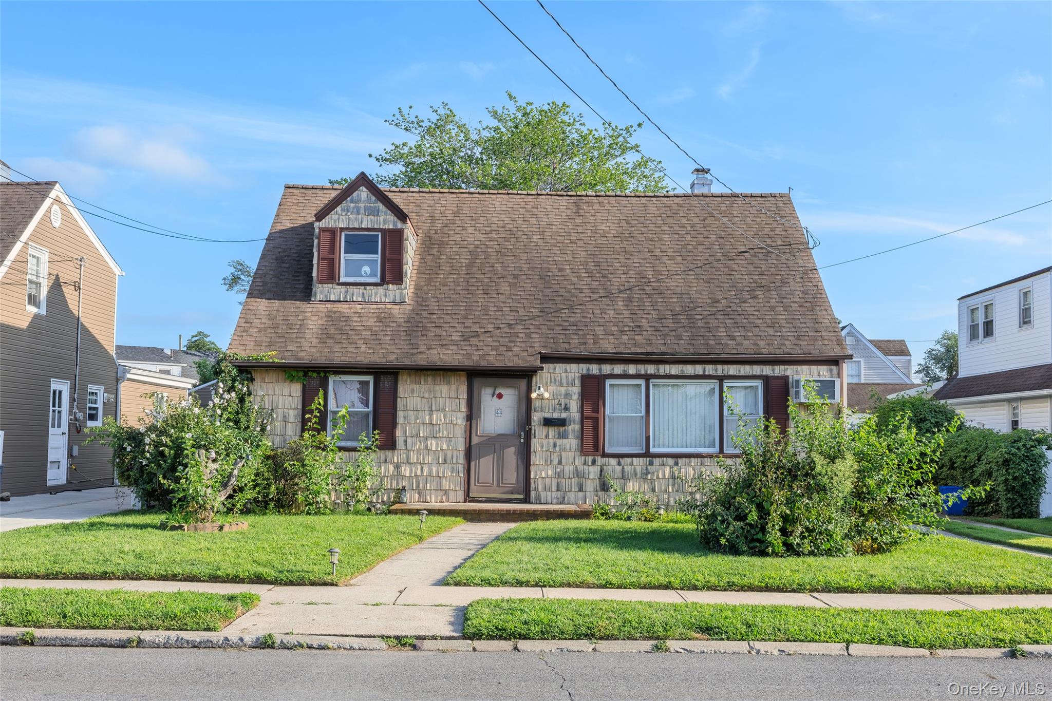 44 Pine Lane Property Photo 1