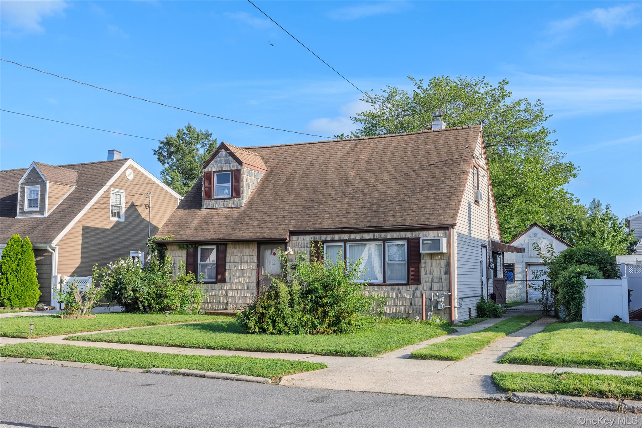 44 Pine Lane Property Photo 2