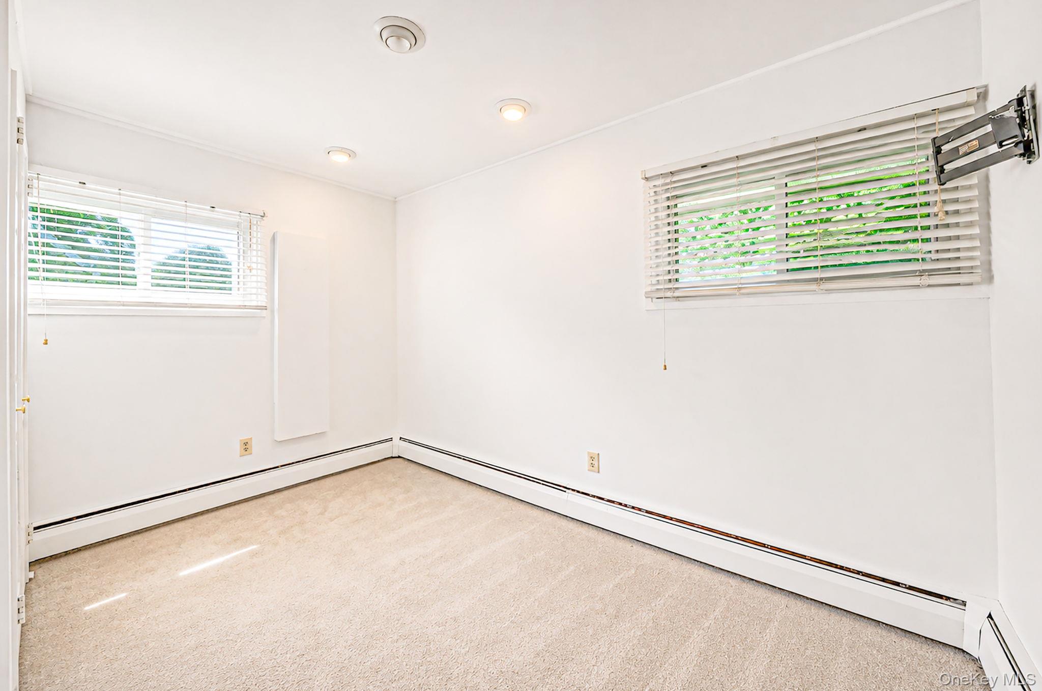 201 Acre Lane Property Photo 13