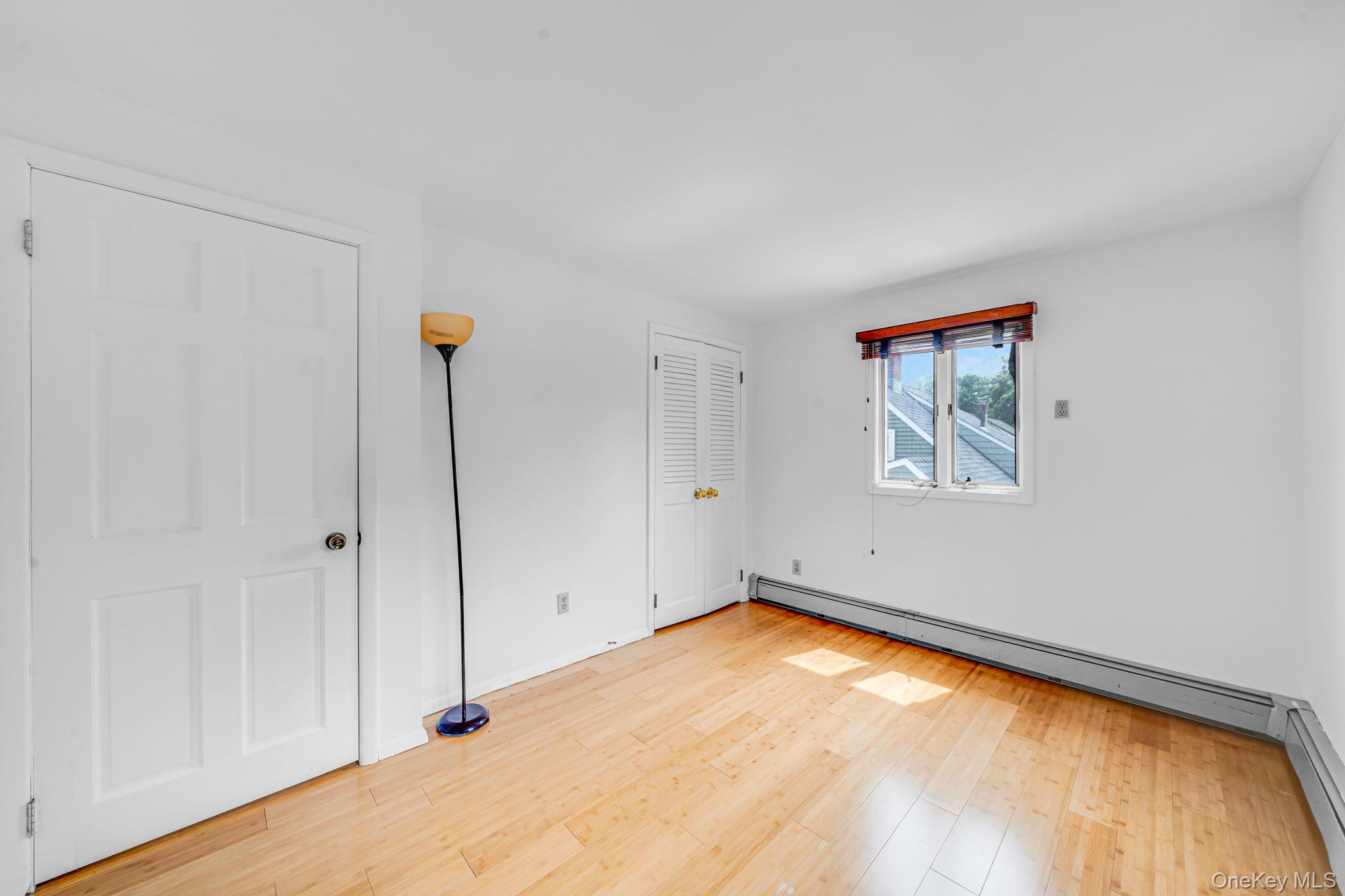201 Acre Lane Property Photo 18