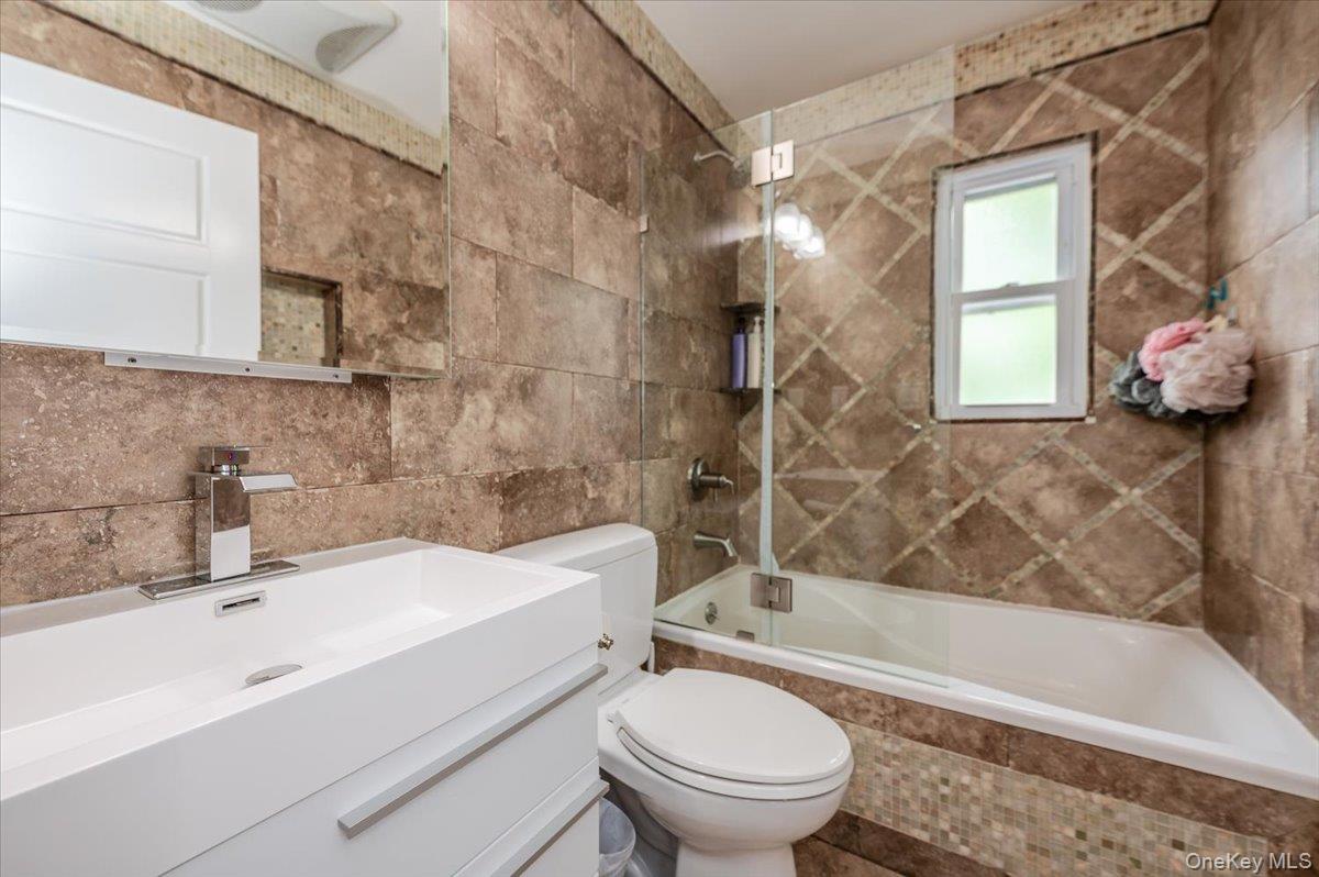 448 Westminster Road Property Photo 20