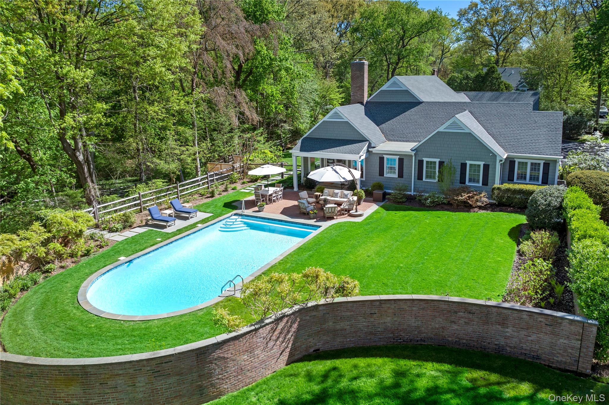 18 Matinecock Farms Road Property Photo 4