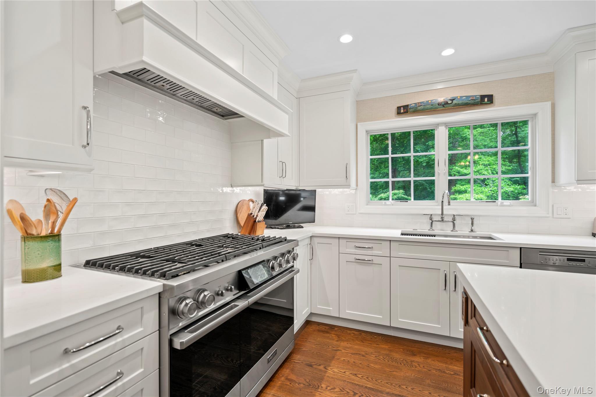 18 Matinecock Farms Road Property Photo 16