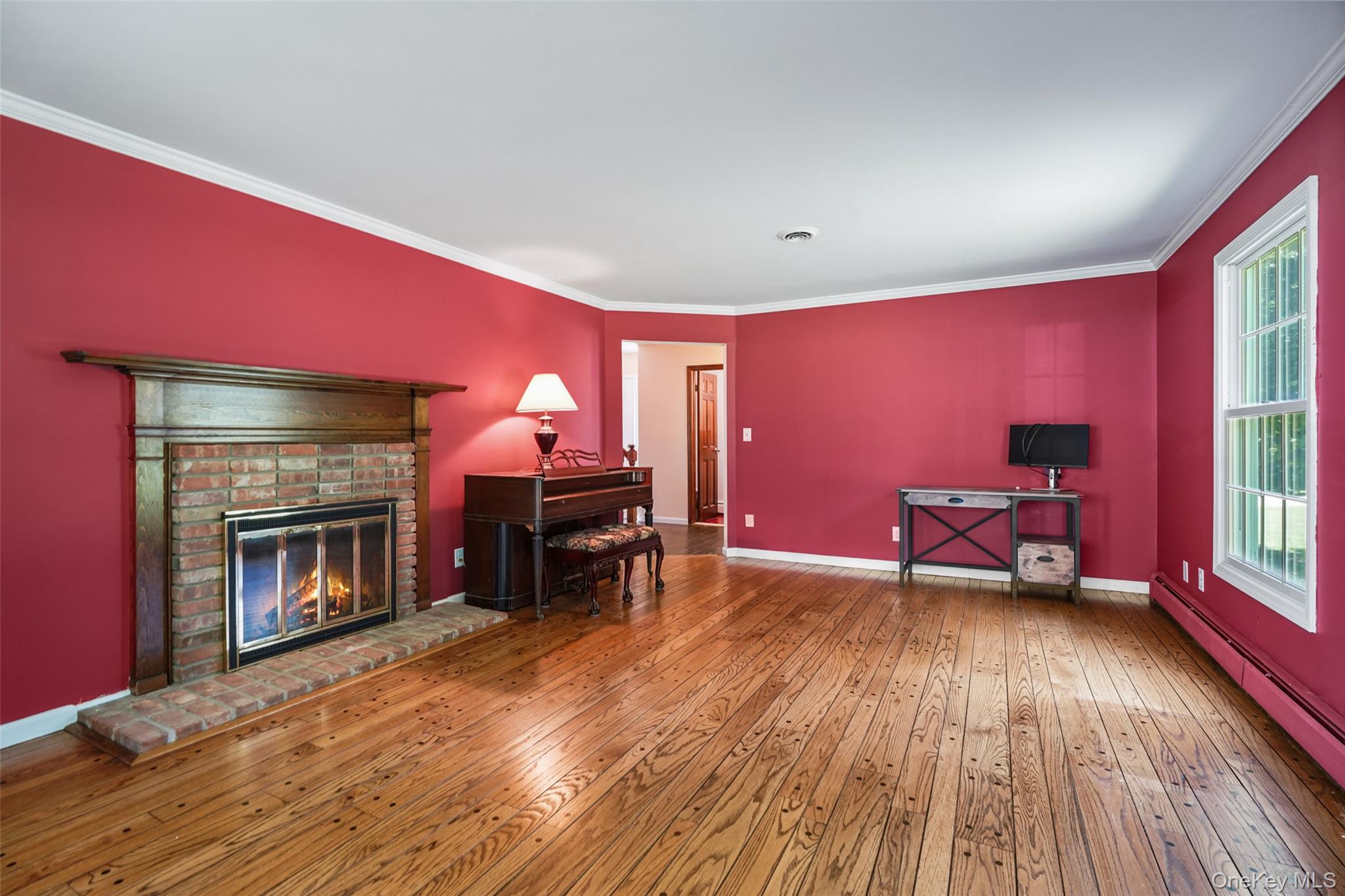 2 Pine Tree Drive Property Photo 7
