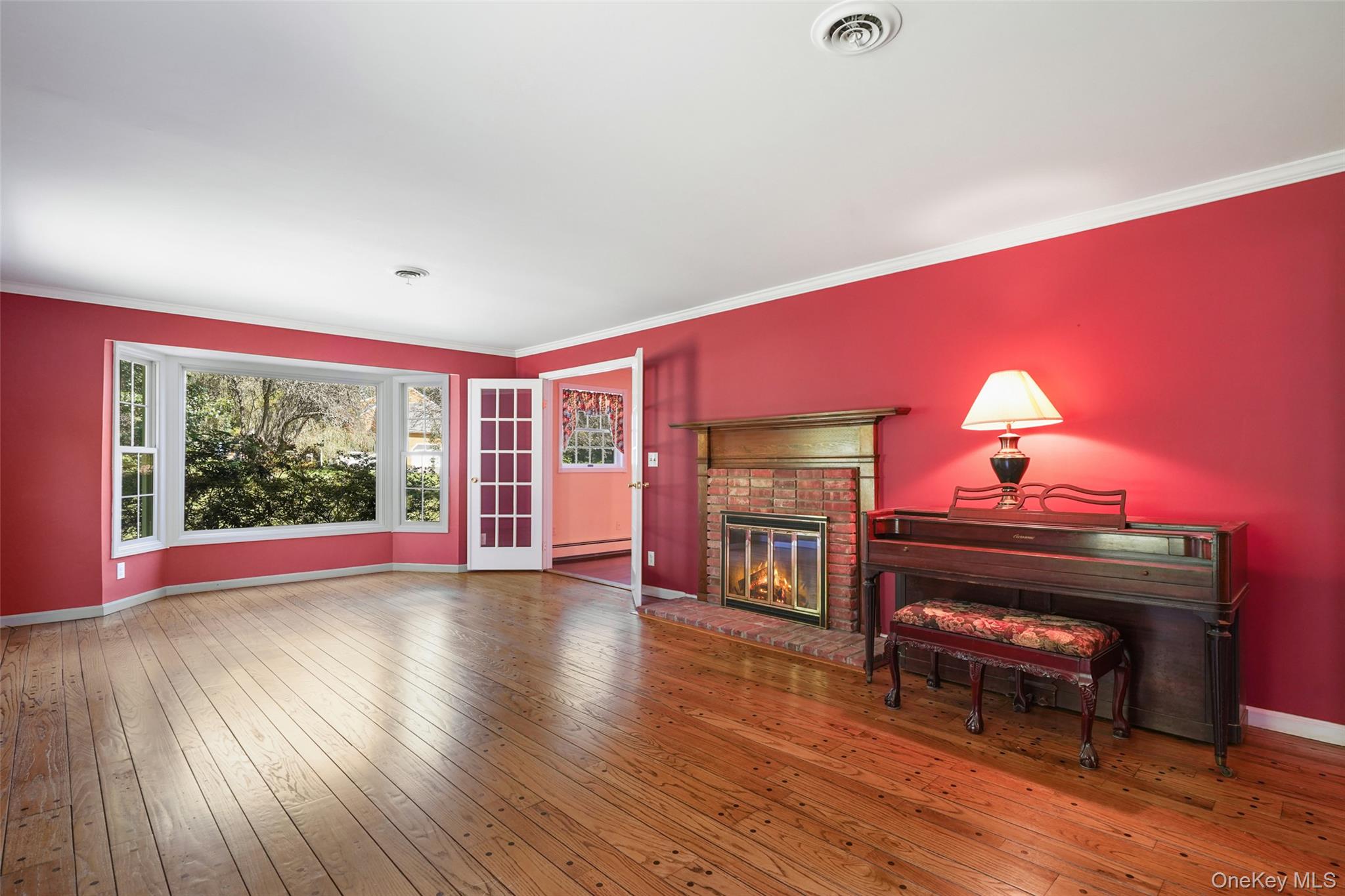 2 Pine Tree Drive Property Photo 8