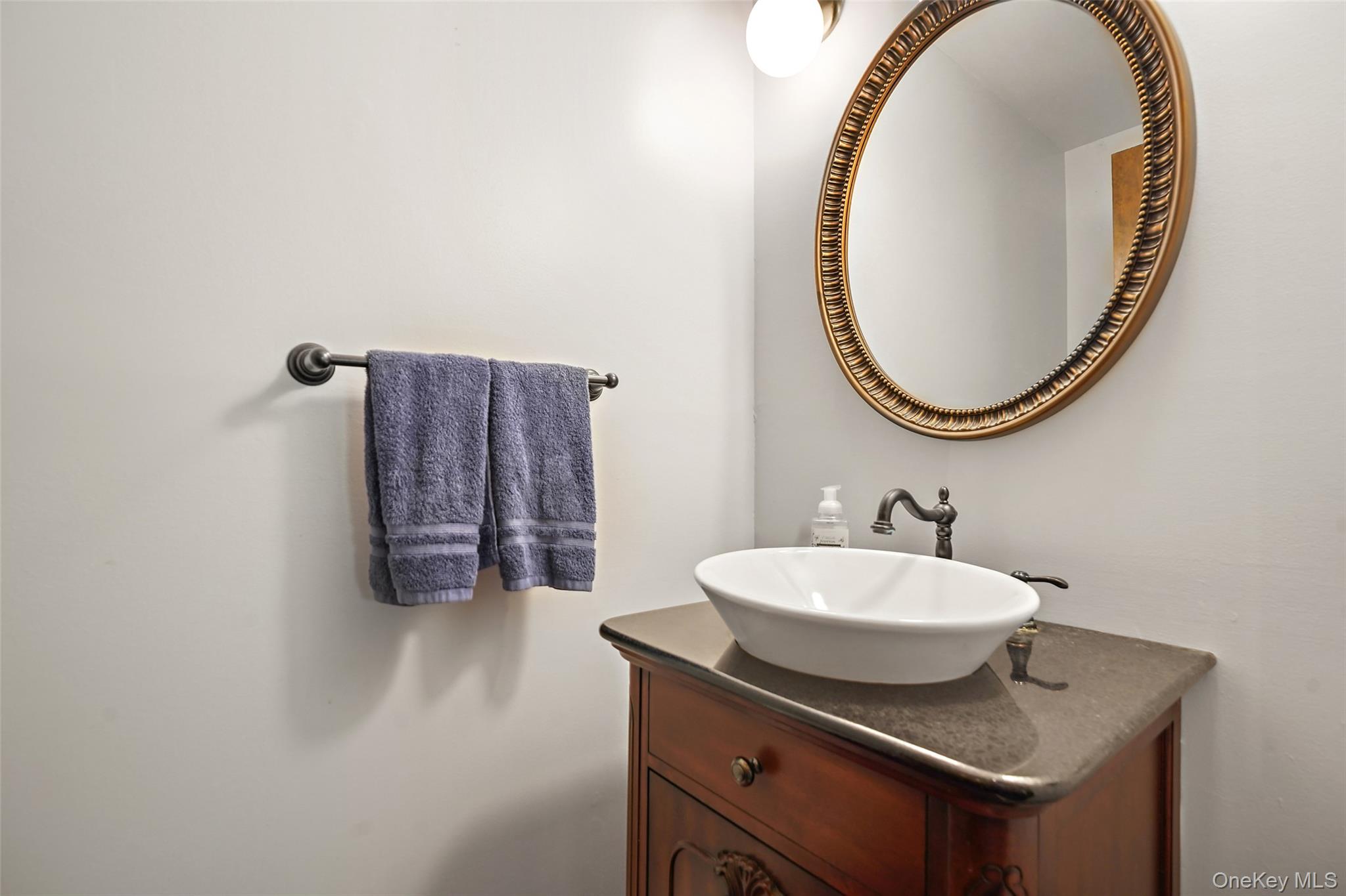2 Pine Tree Drive Property Photo 20