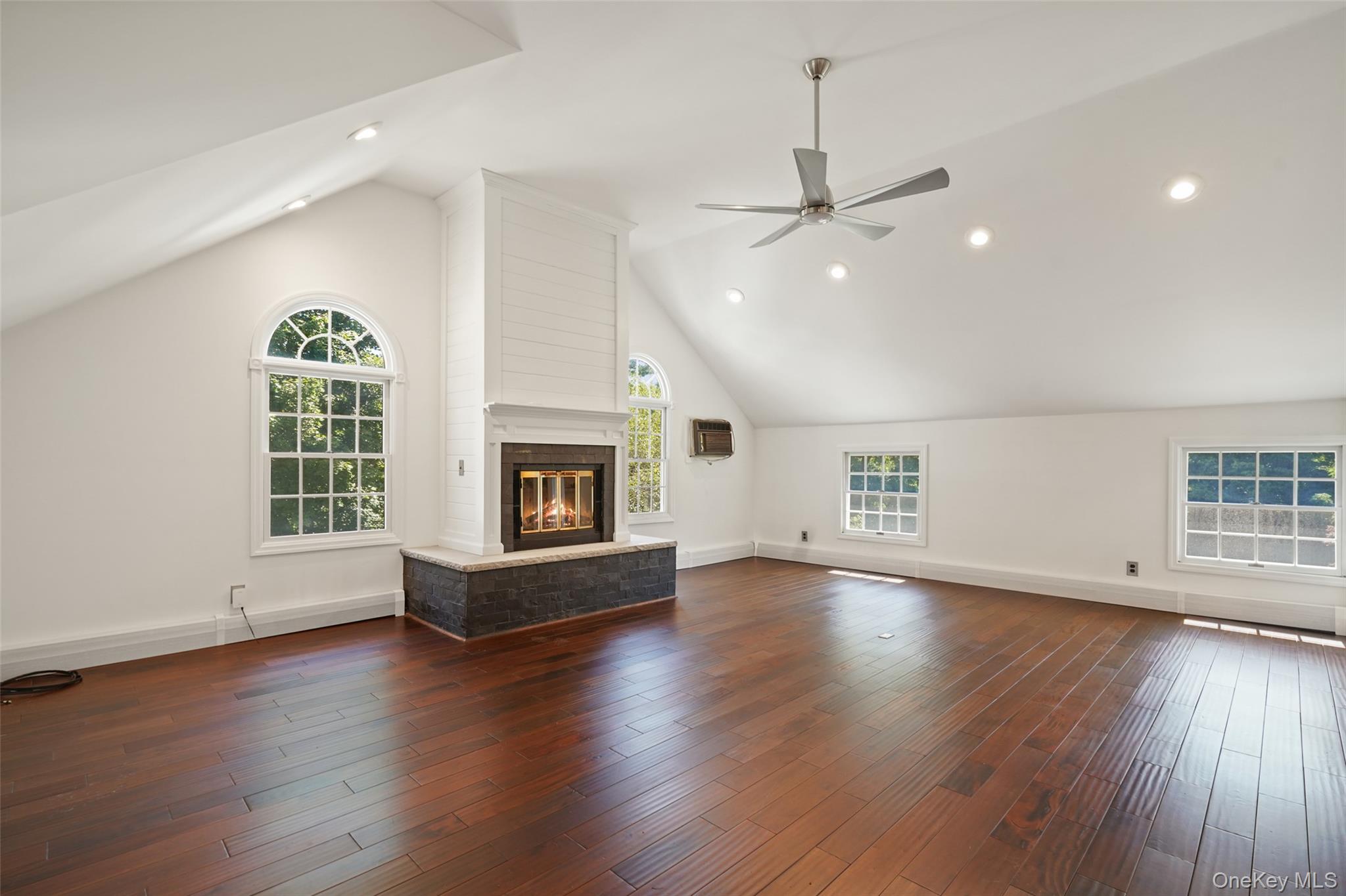2 Pine Tree Drive Property Photo 36
