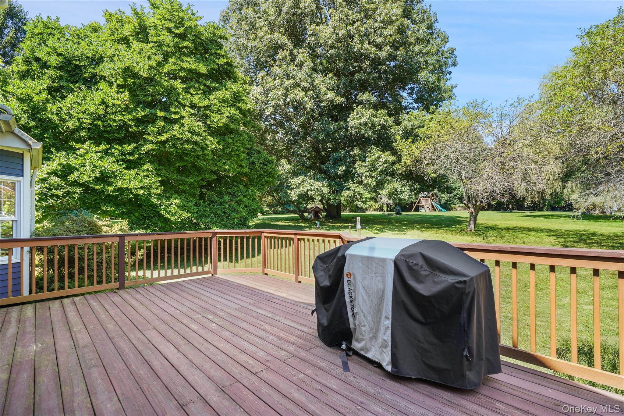 2 Pine Tree Drive Property Photo 40
