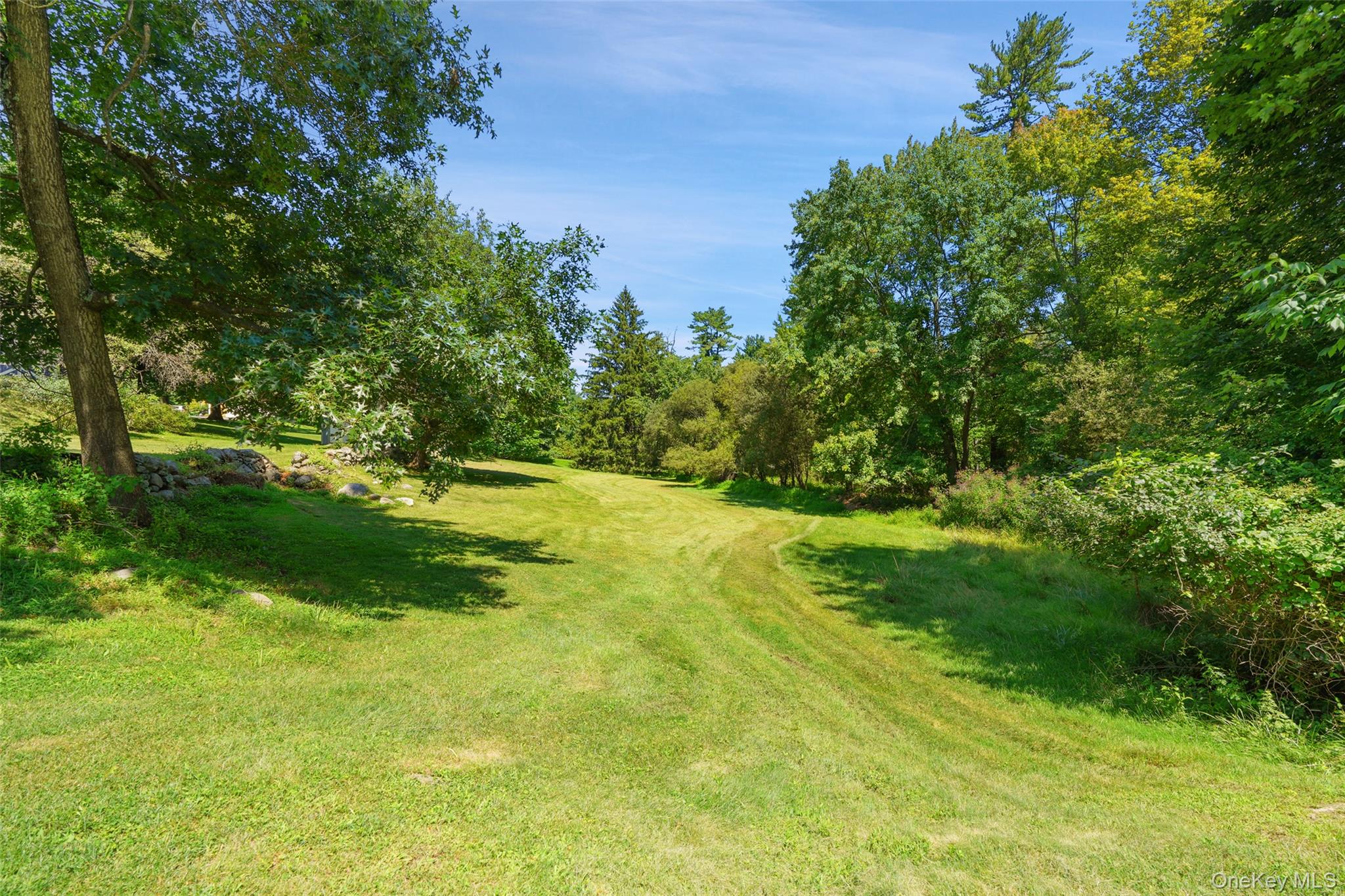 2 Pine Tree Drive Property Photo 45