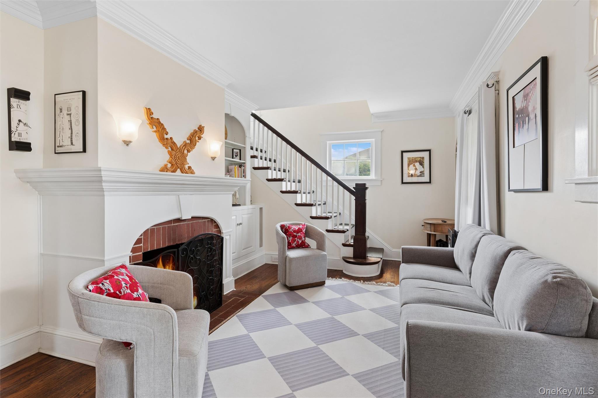 87 Islip Avenue Property Photo 3