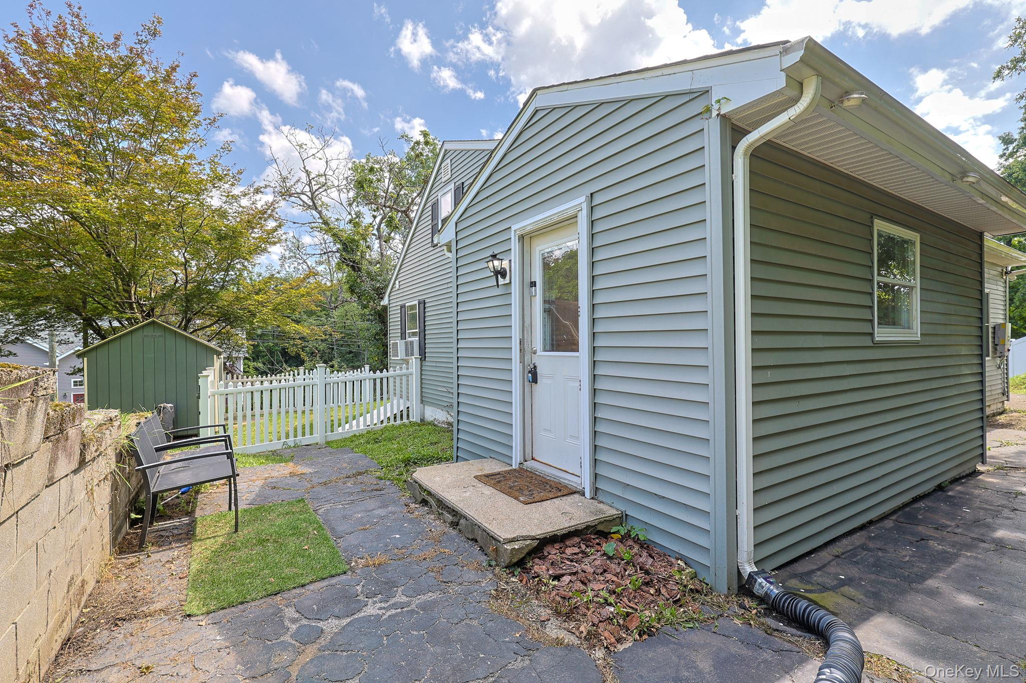 16 Clove Road Property Photo 29