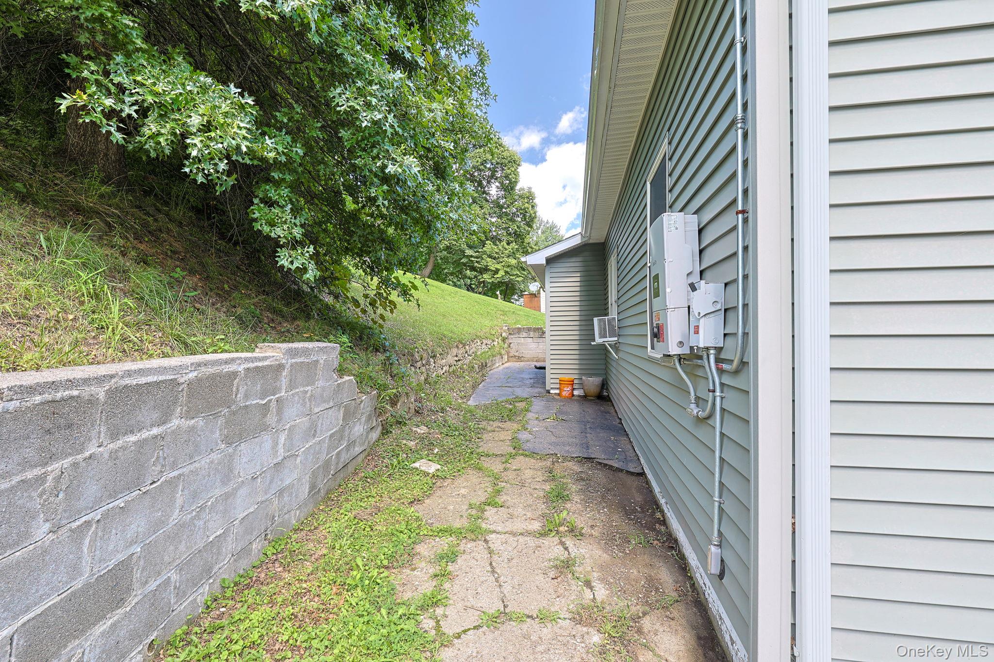 16 Clove Road Property Photo 31