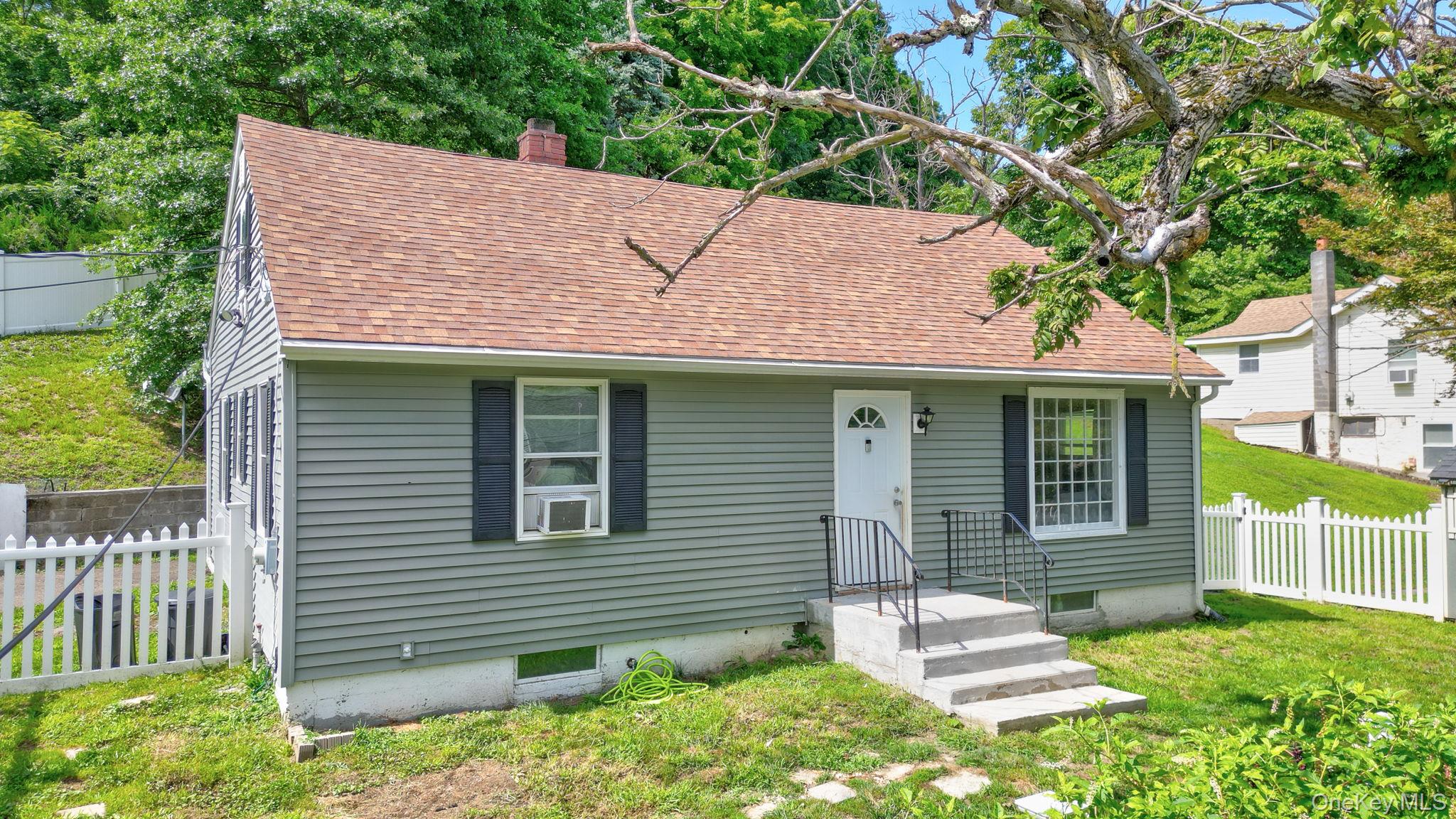 16 Clove Road Property Photo 35