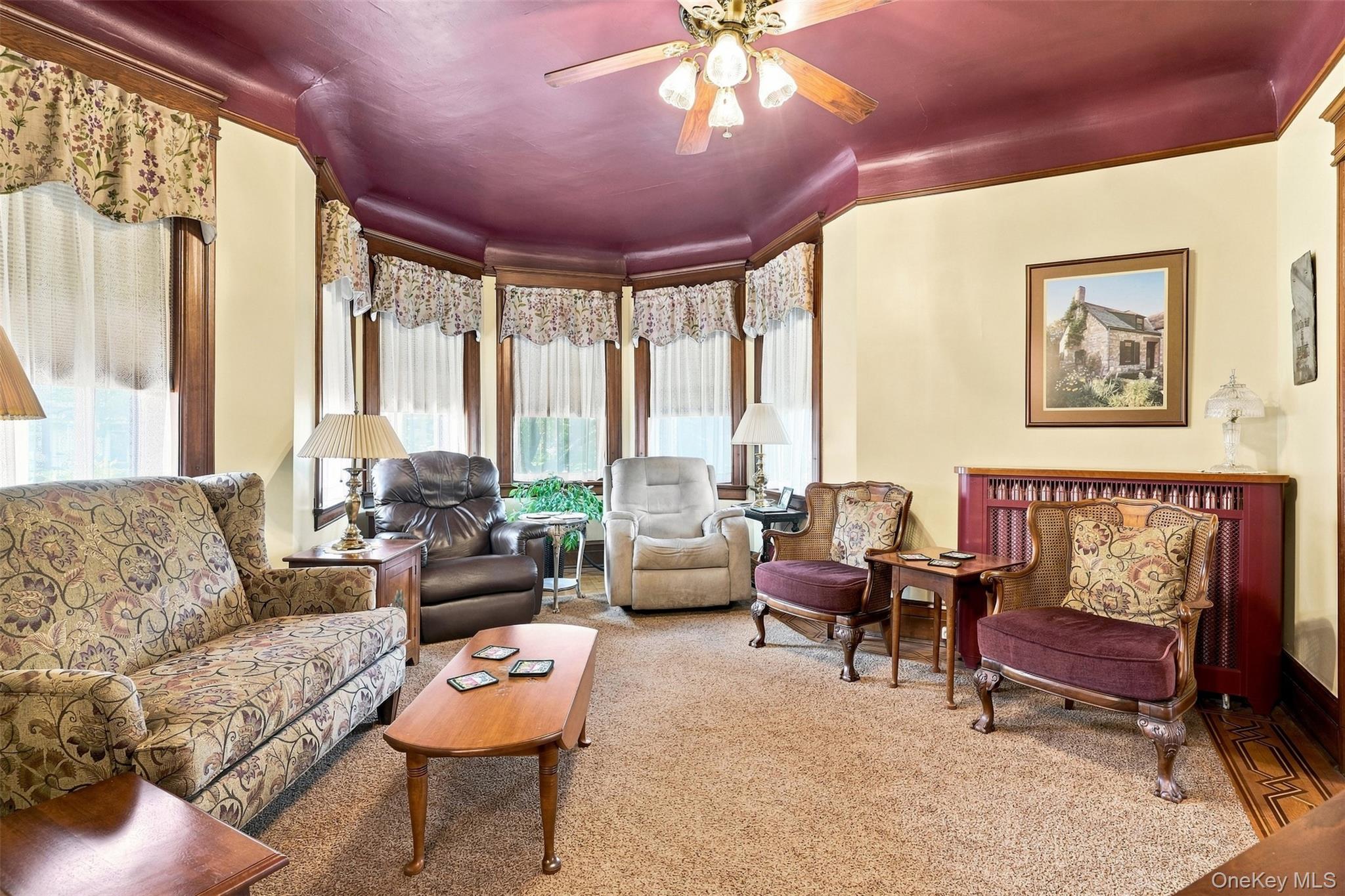 349 Albany Avenue Property Photo 12