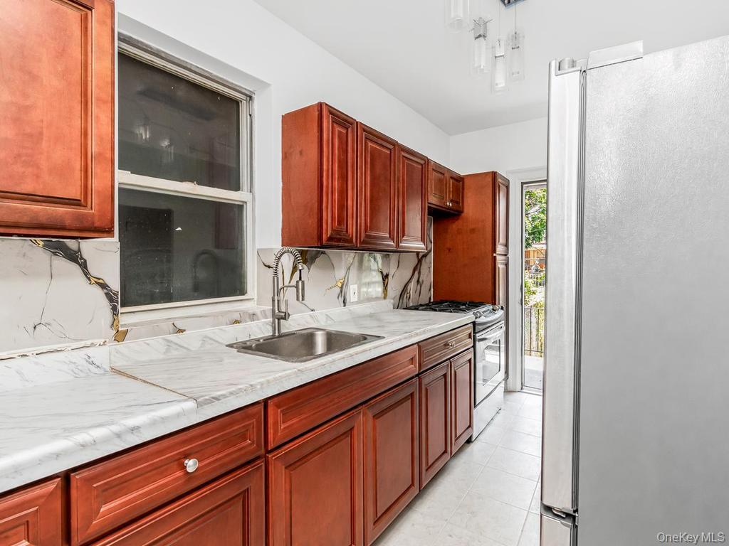 628 Mead Street Property Photo 15